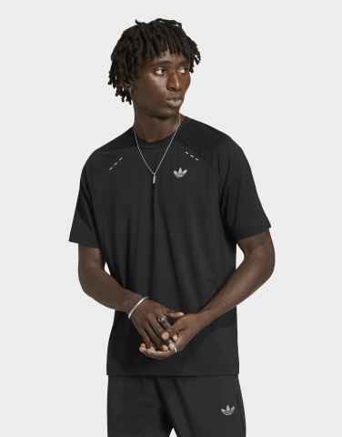 adidas Tech Trefoil Essentials Polyester T-shirt
