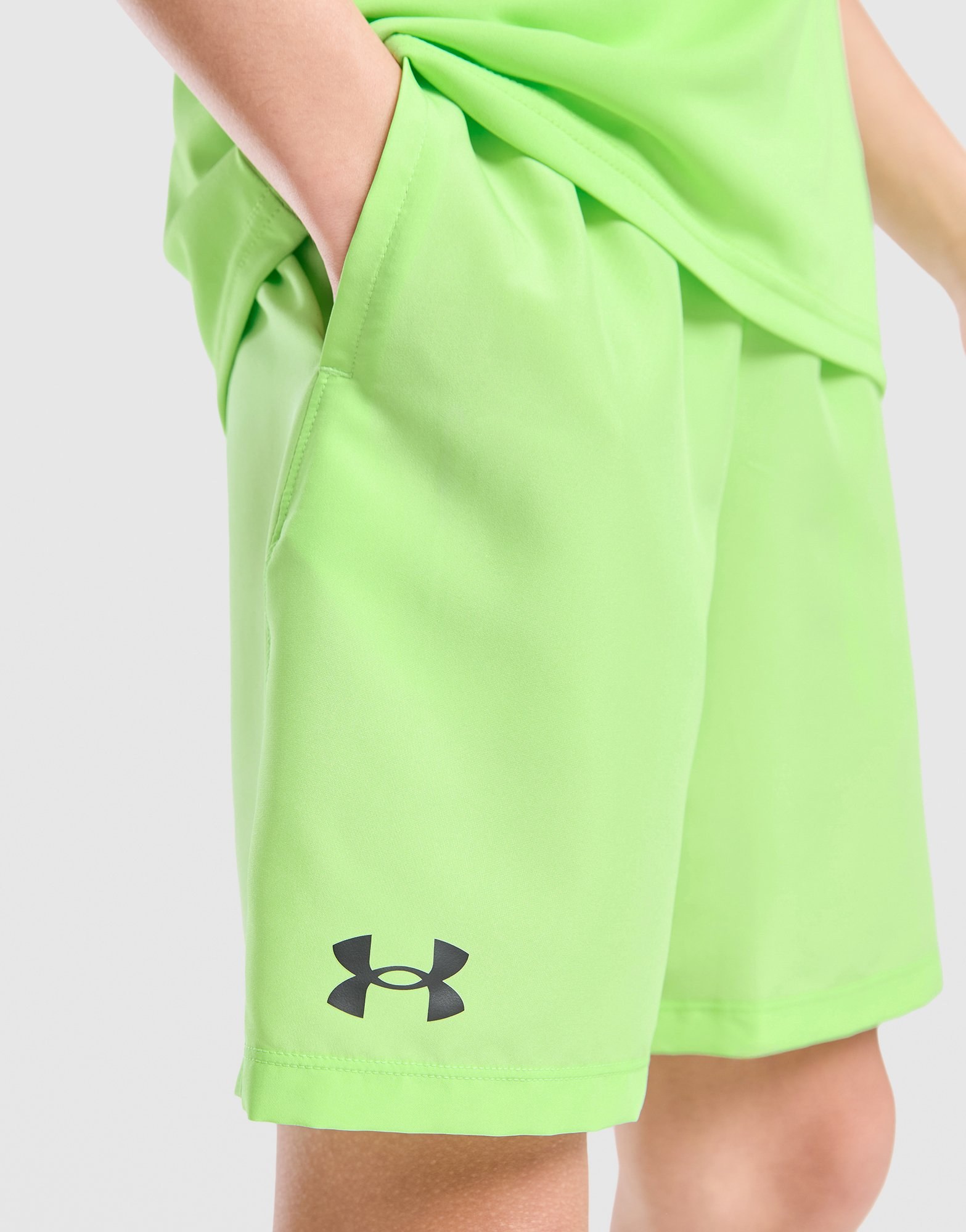 Under Armour Woven Shorts für Jungen