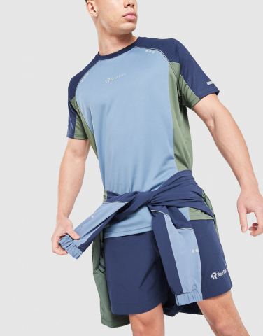 Red Run Activewear Midnight Moss Technical Runner T-Shirt