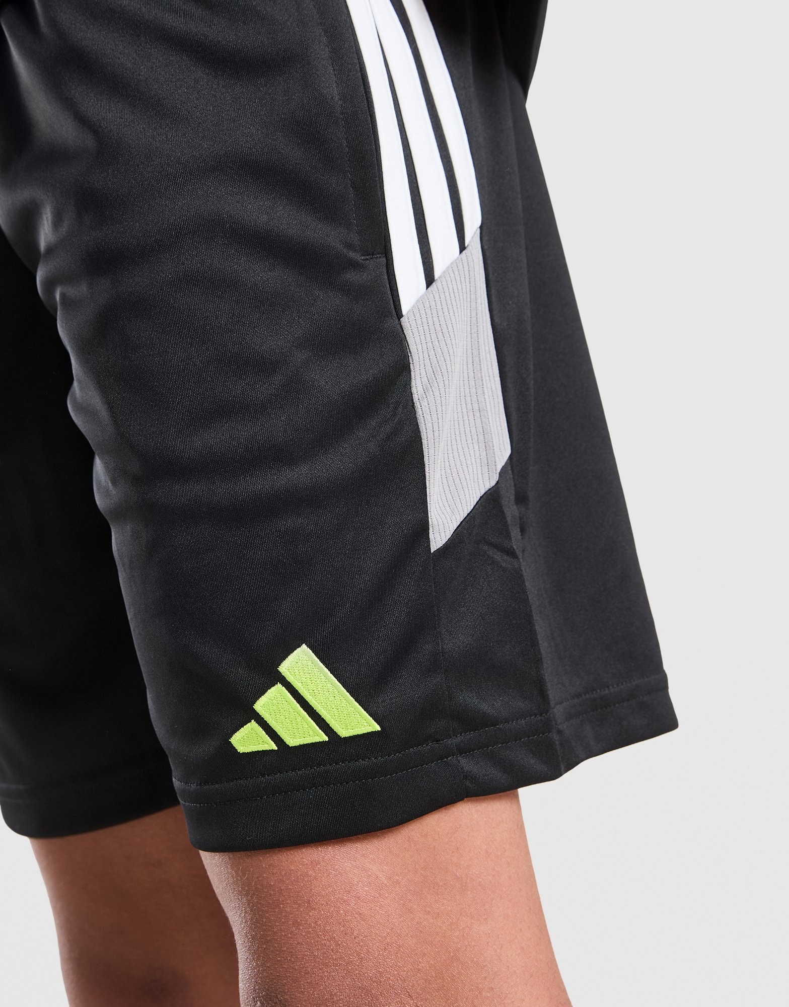 adidas Tiro 26 Essentials Kids Shorts