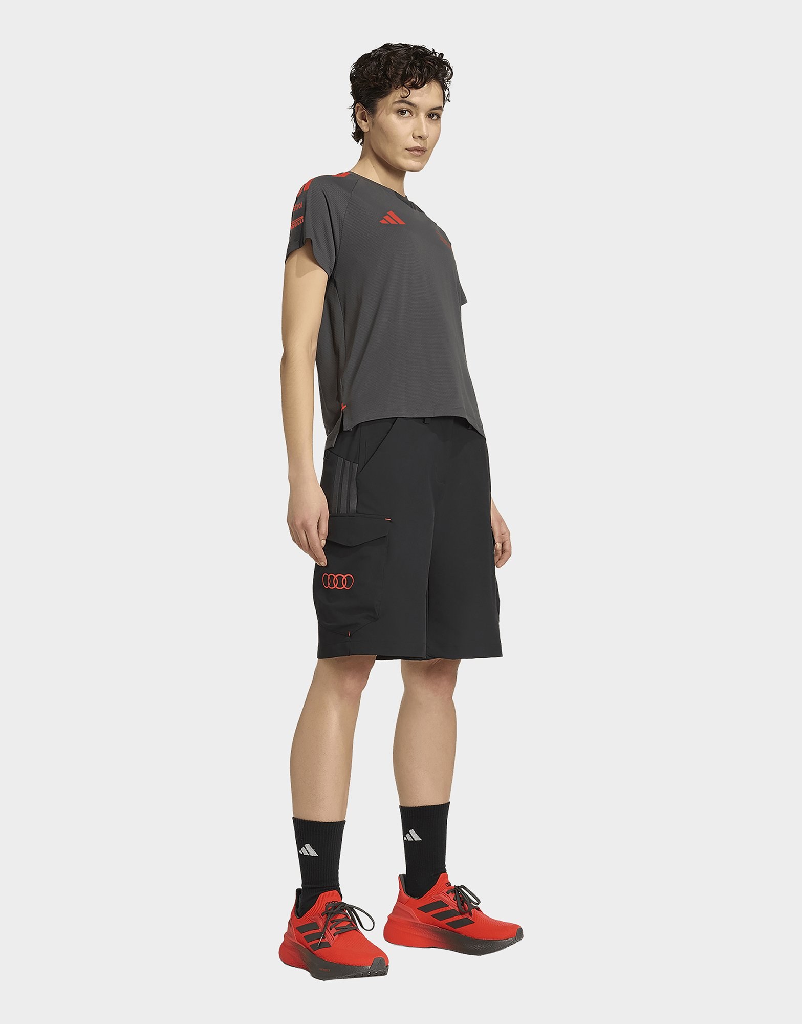 adidas AUDI REVOLUT F1 TEAM SHORT SLEEVE MECHANICS TRIKOT