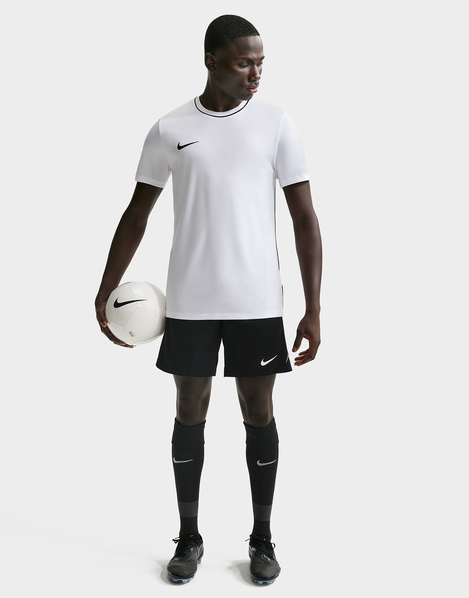 Nike MEN'S DRI-FIT FOOTBALL
