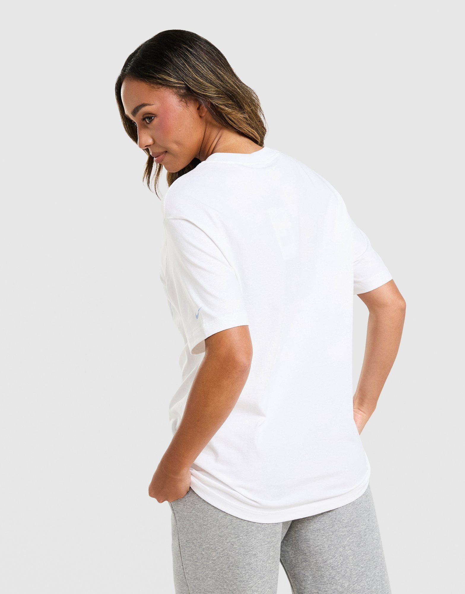 Nike Air Max Moto 2K Boyfriend T-Shirt