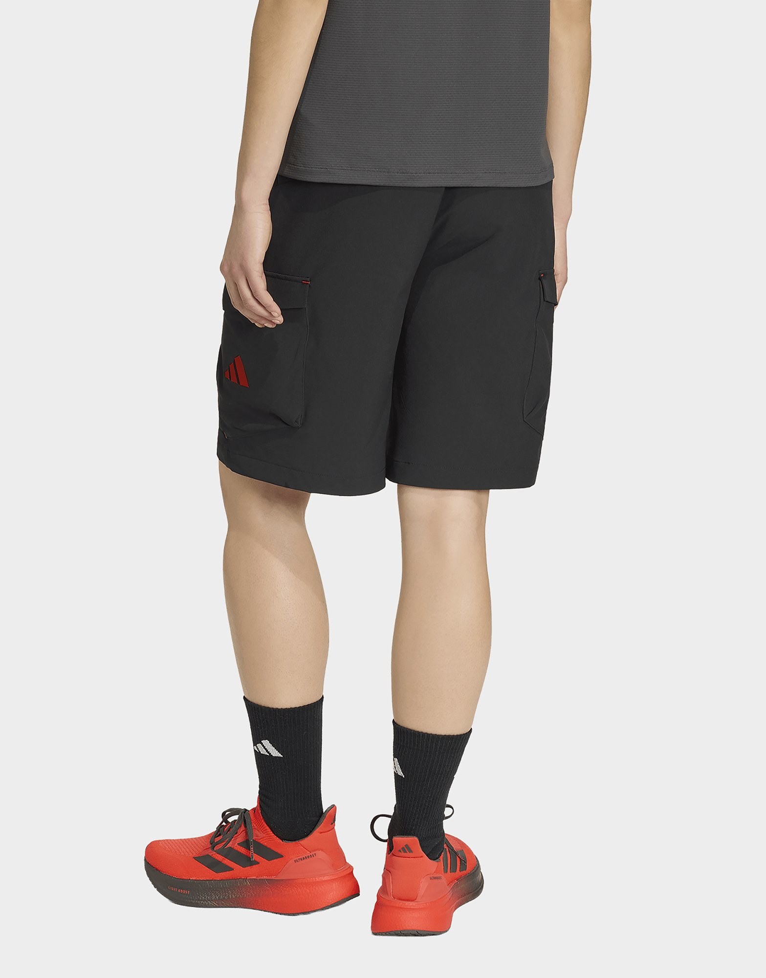 adidas AUDI REVOLUT F1 TEAM MECHANICS SHORTS