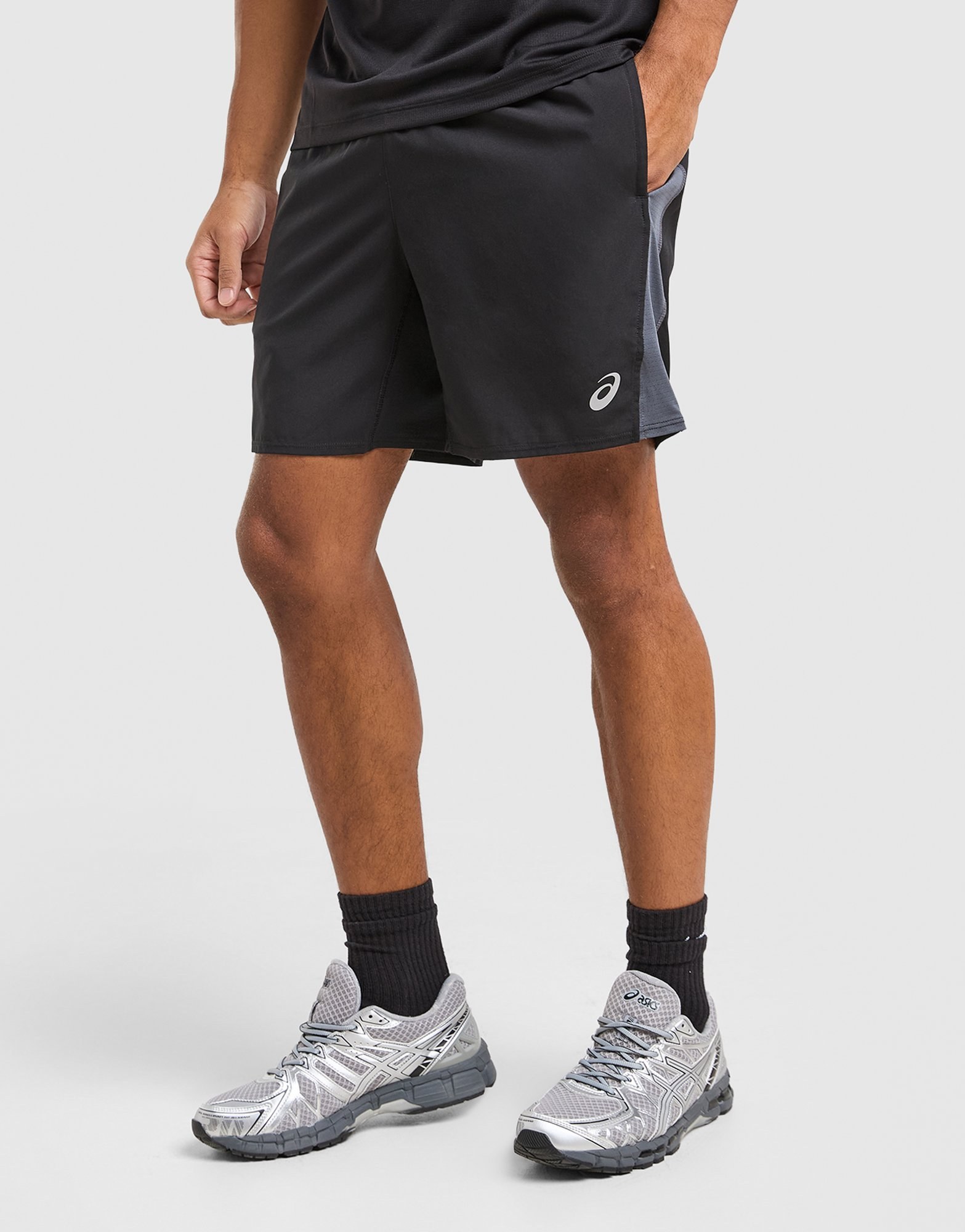 ASICS Core Colour Block 7" Shorts