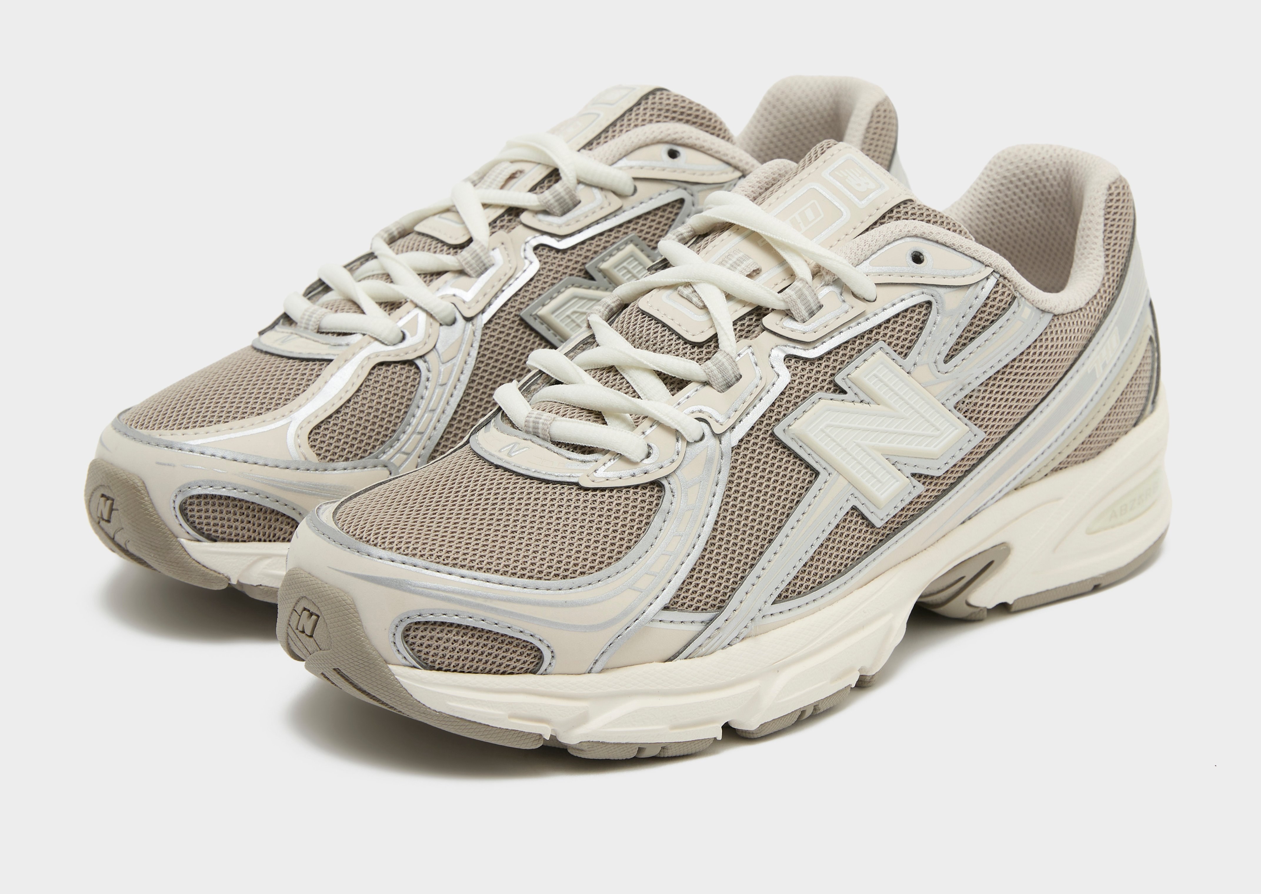 New Balance 740 Women's