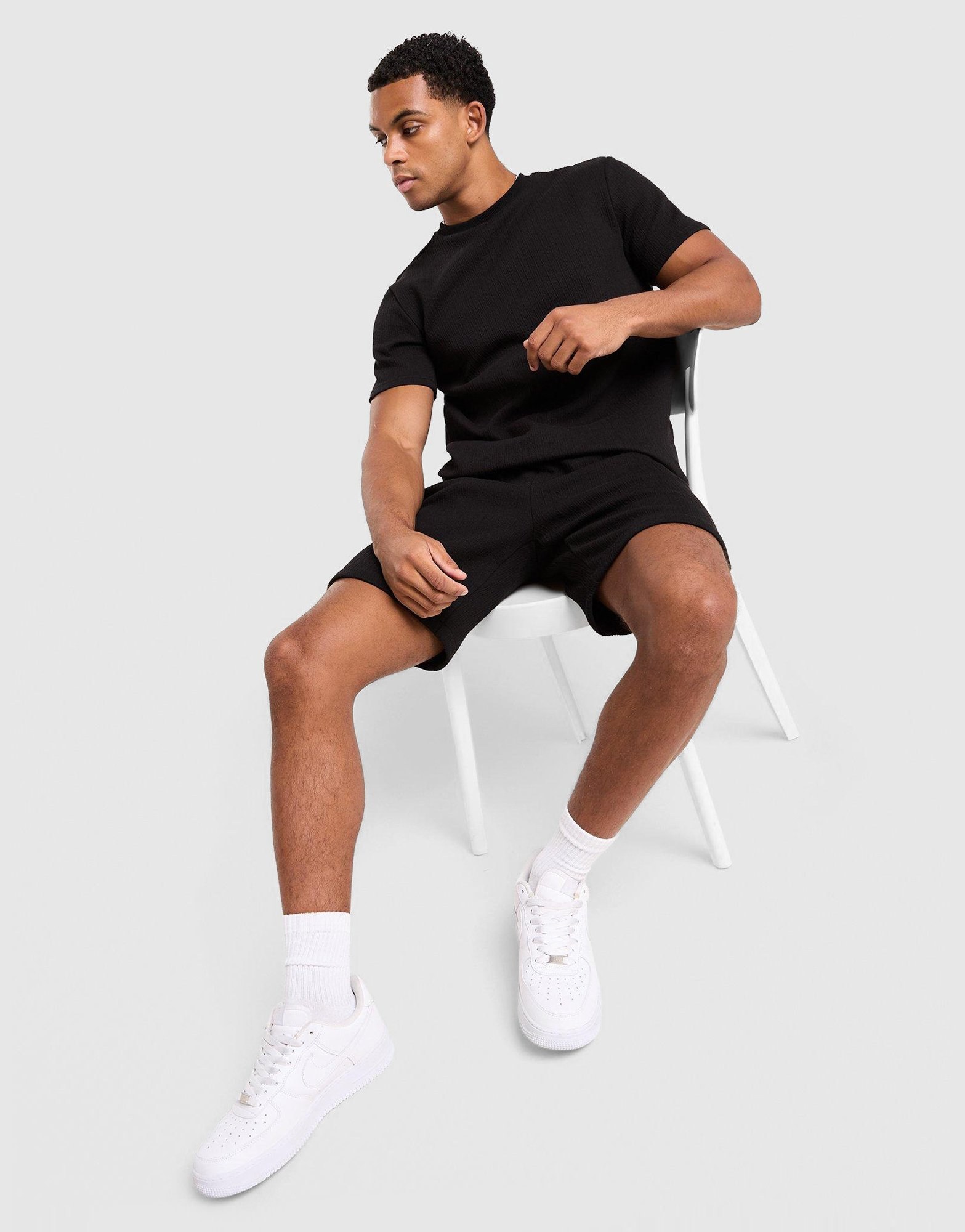Belier Textured Shorts