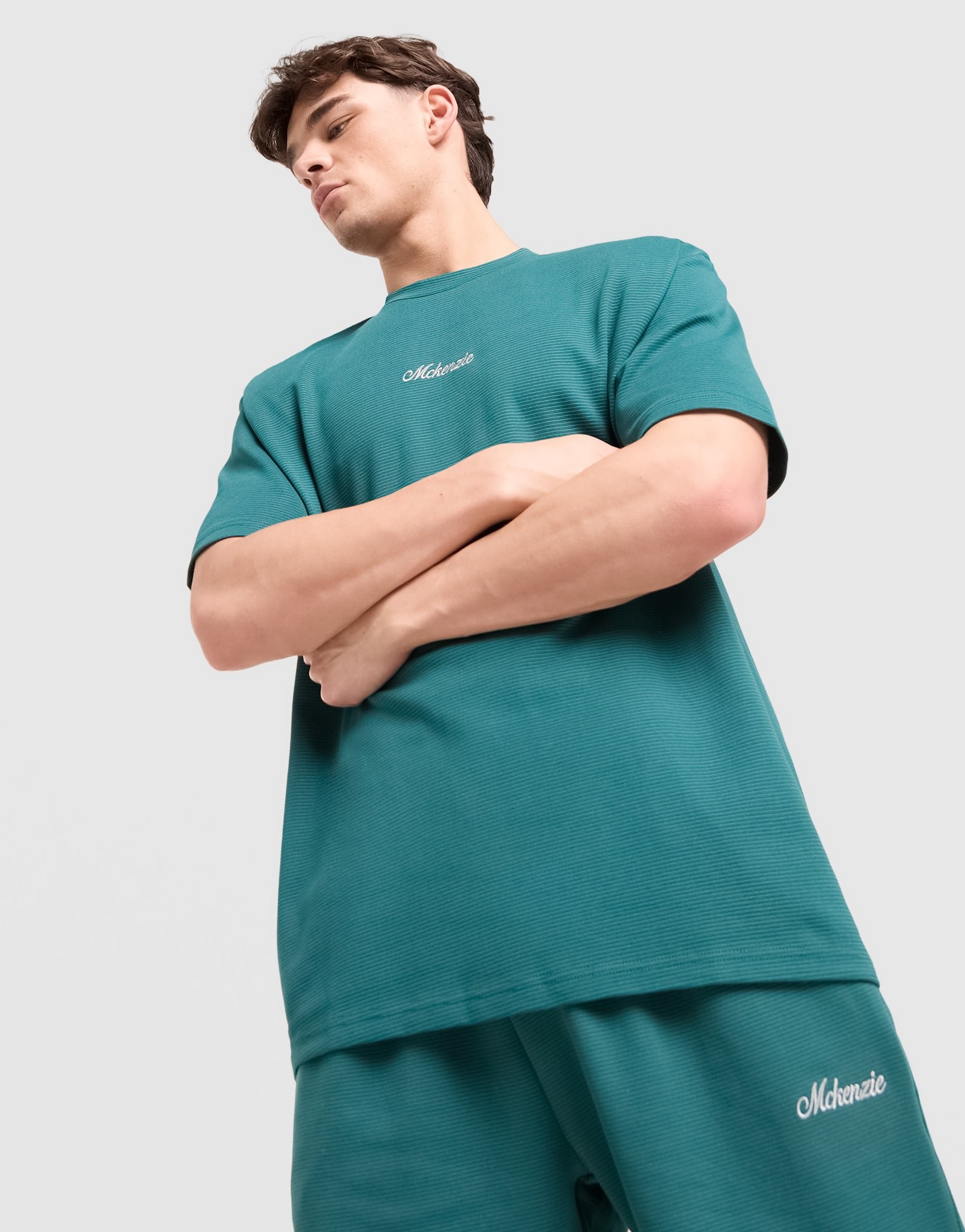 McKenzie Pismo T-Shirt