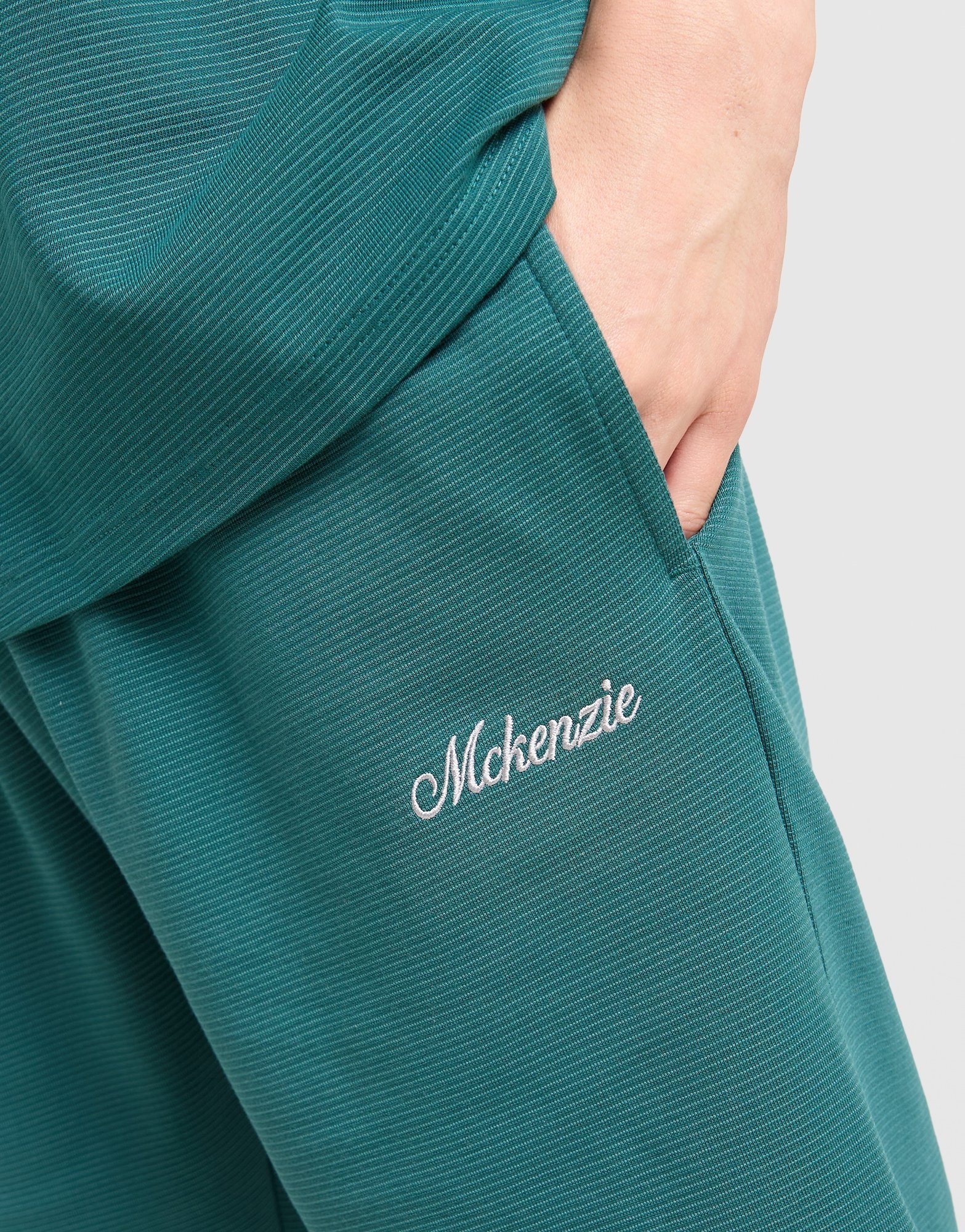 McKenzie Pismo Shorts