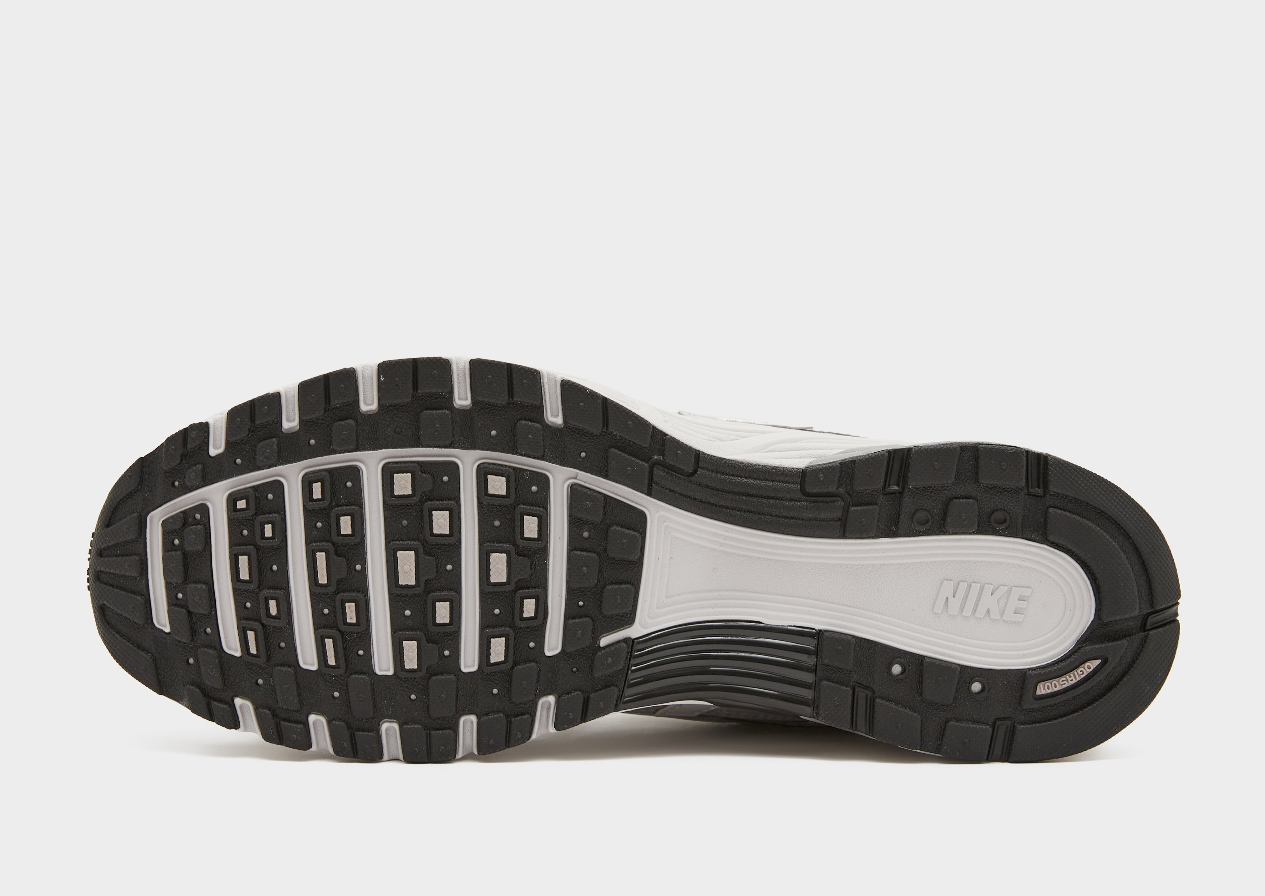 Nike P-6000