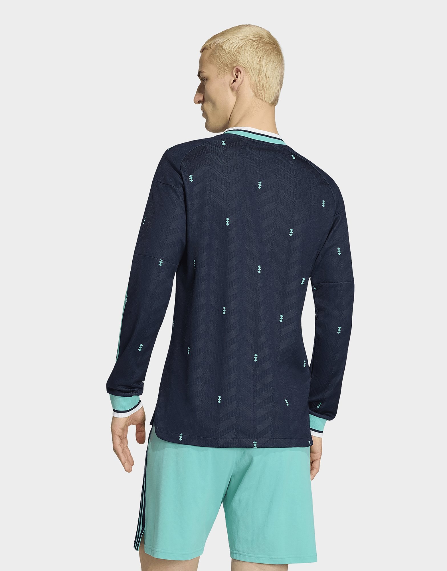 adidas Deutschland 26 Authentic Auswärtstrikot, Langärmlig