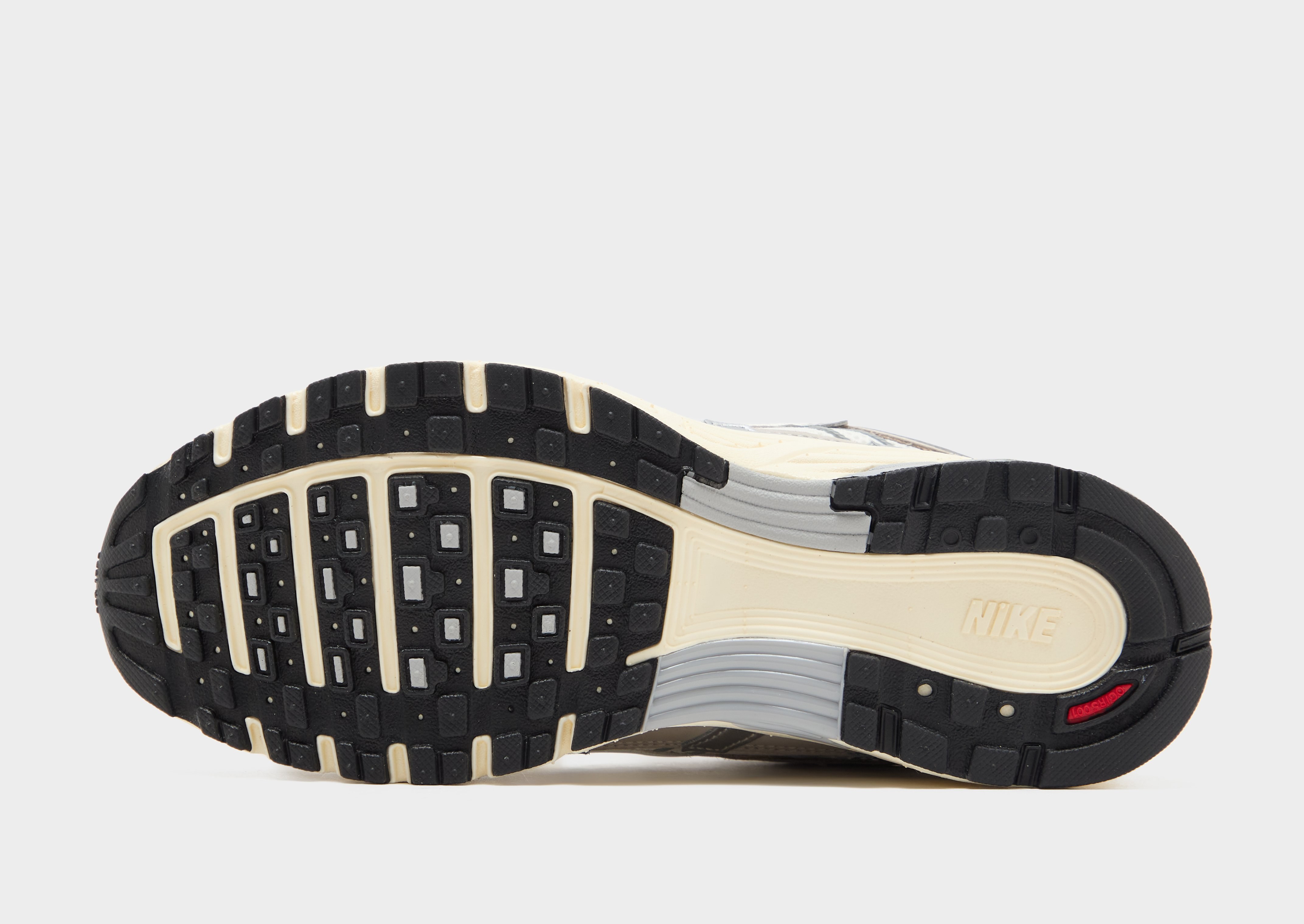 Nike P-6000