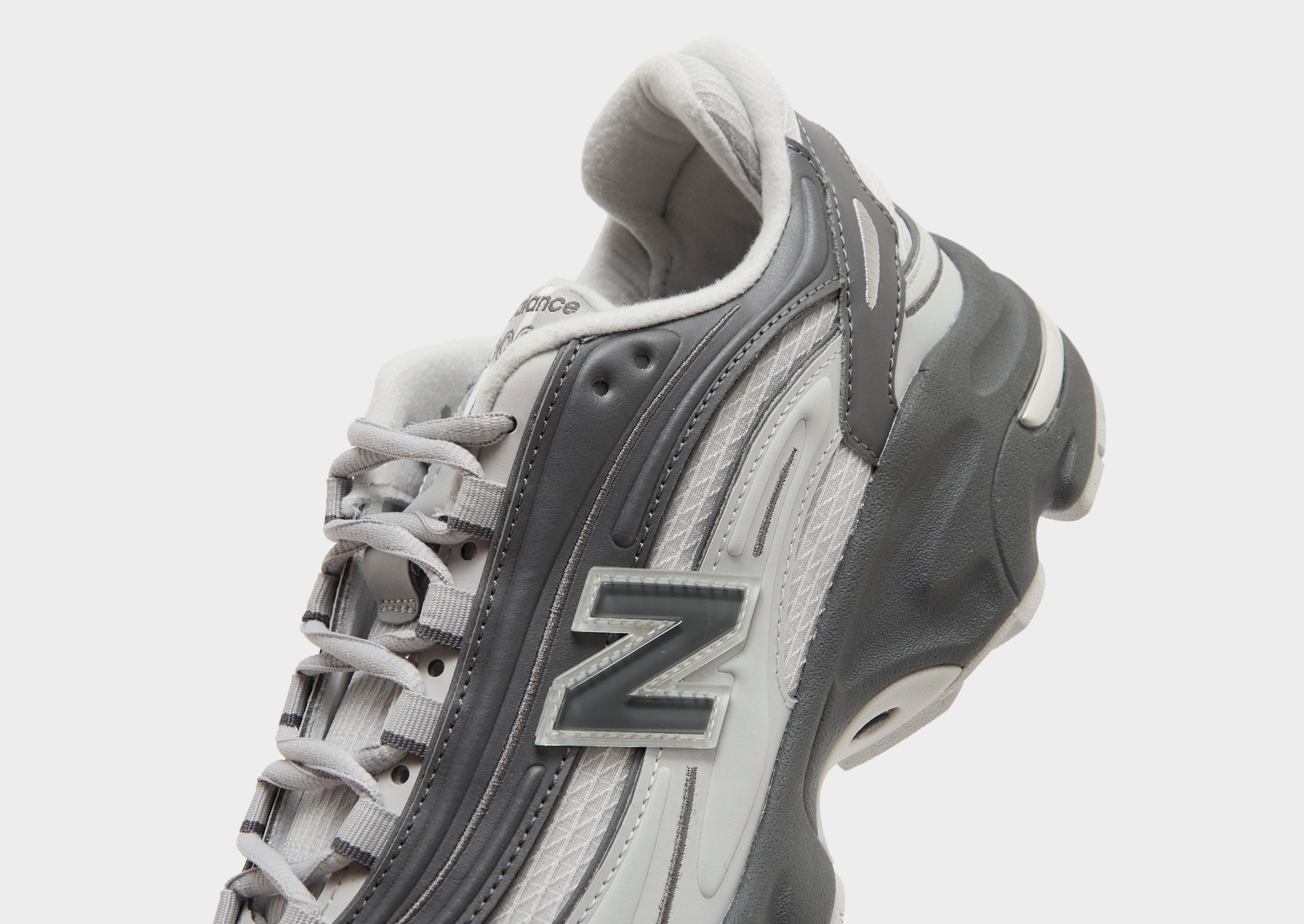 New Balance 1000