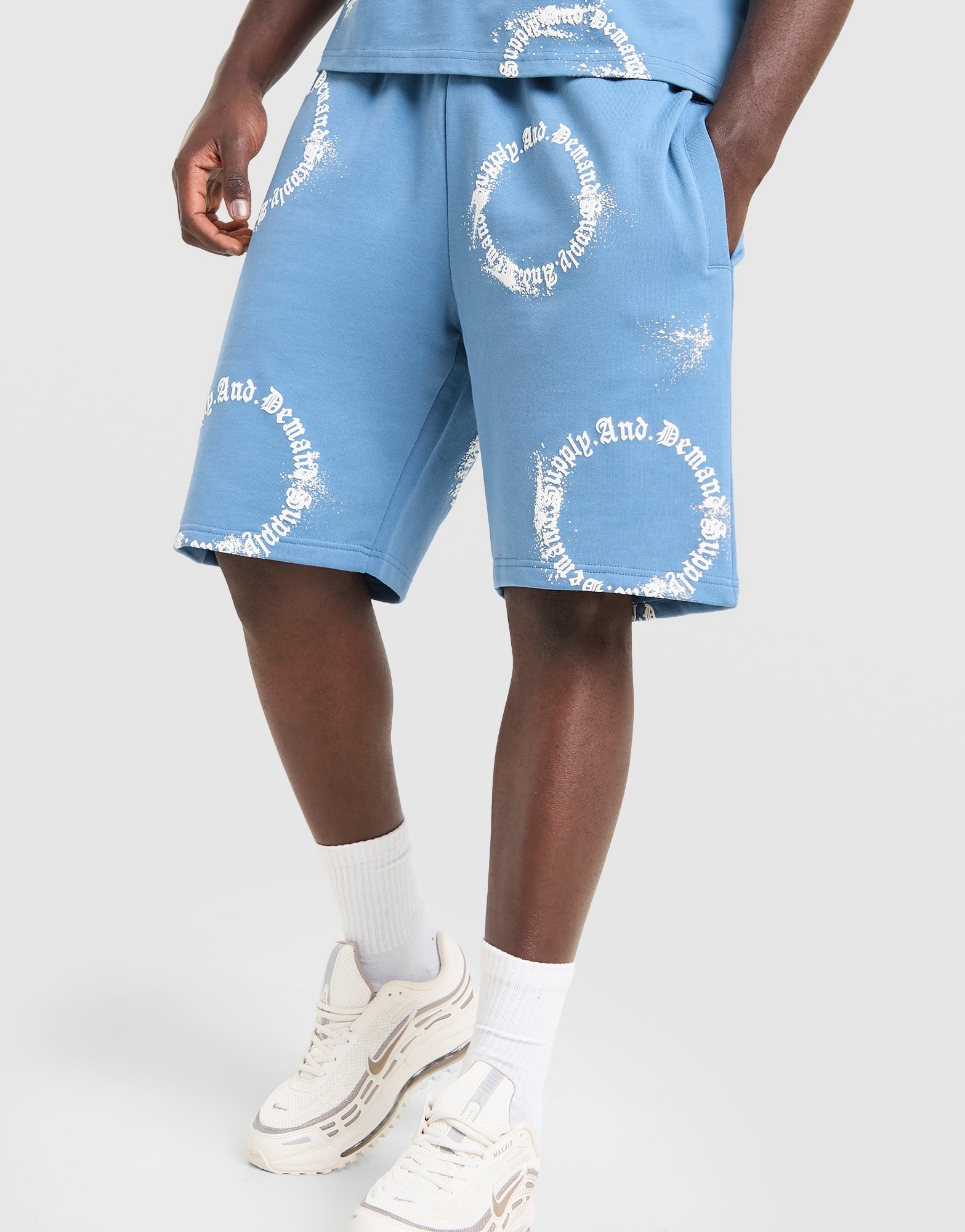 Supply & Demand Circle Shorts