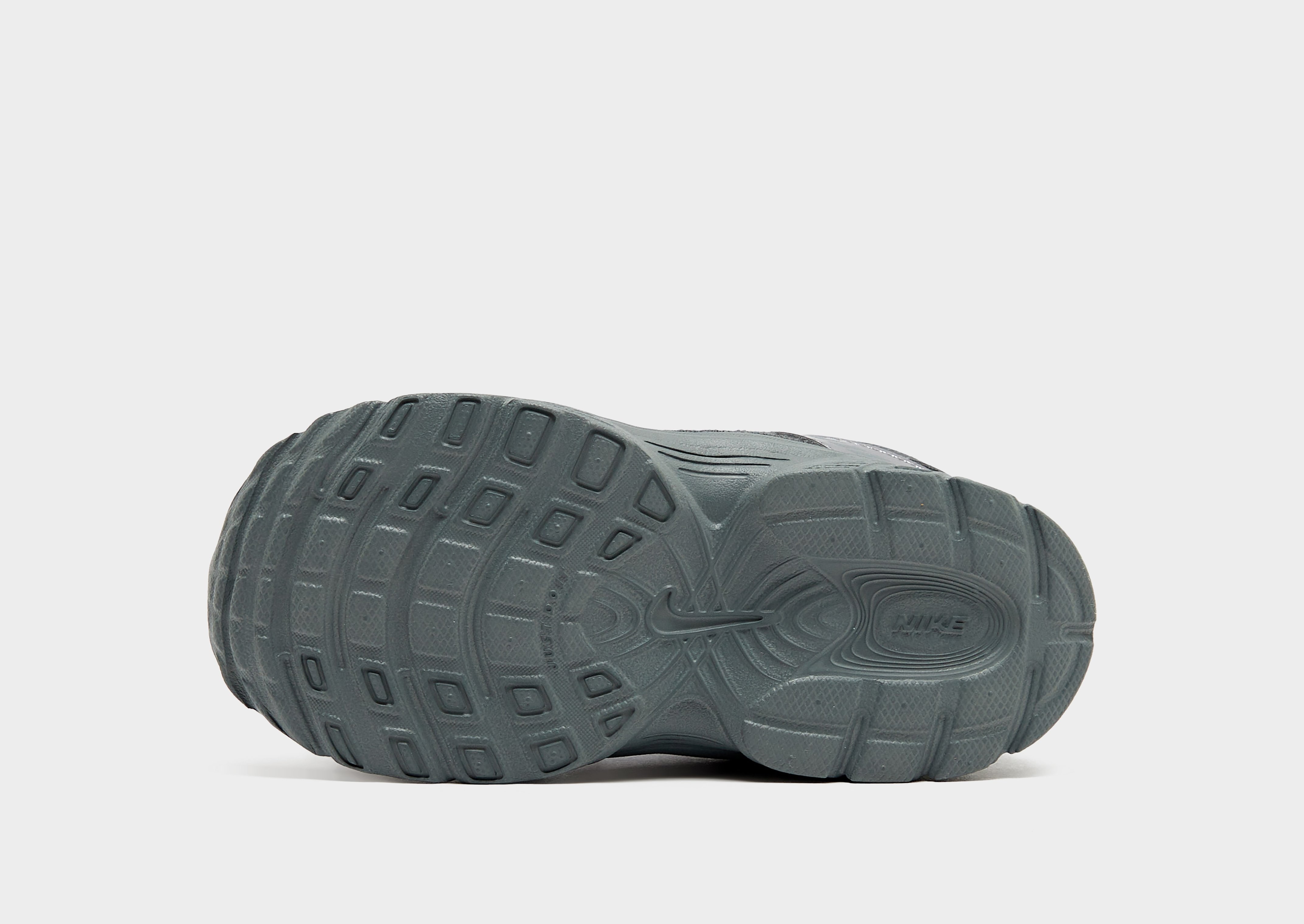 Nike V5 RNR Infant