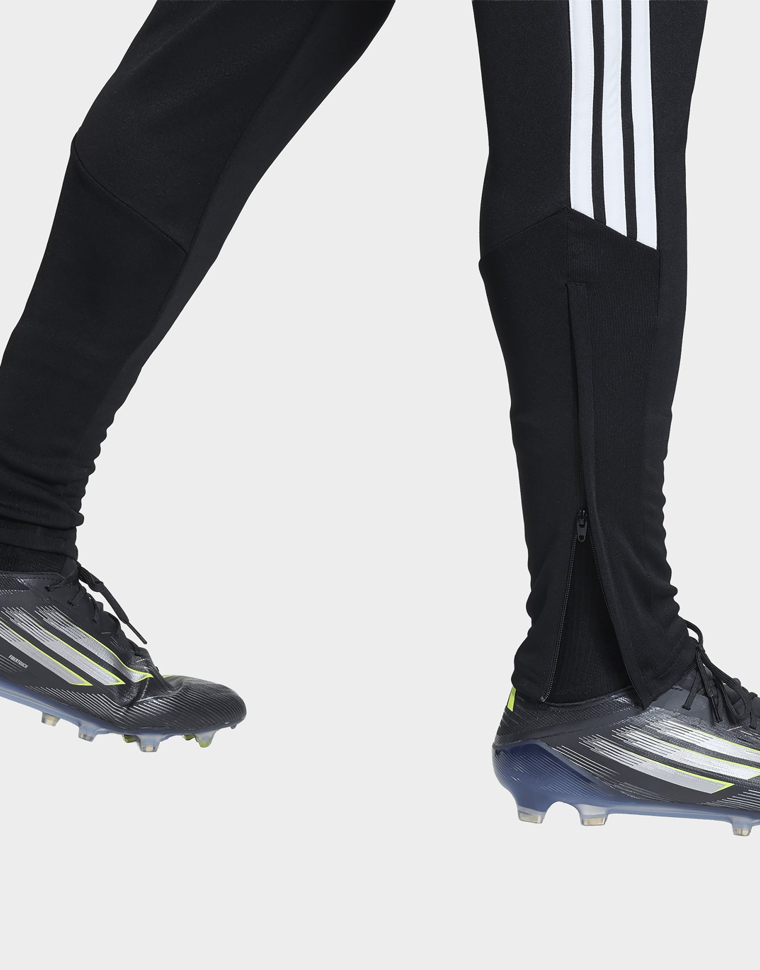 adidas Tiro26 Liga Trainingshose, Regulär Geschnitten