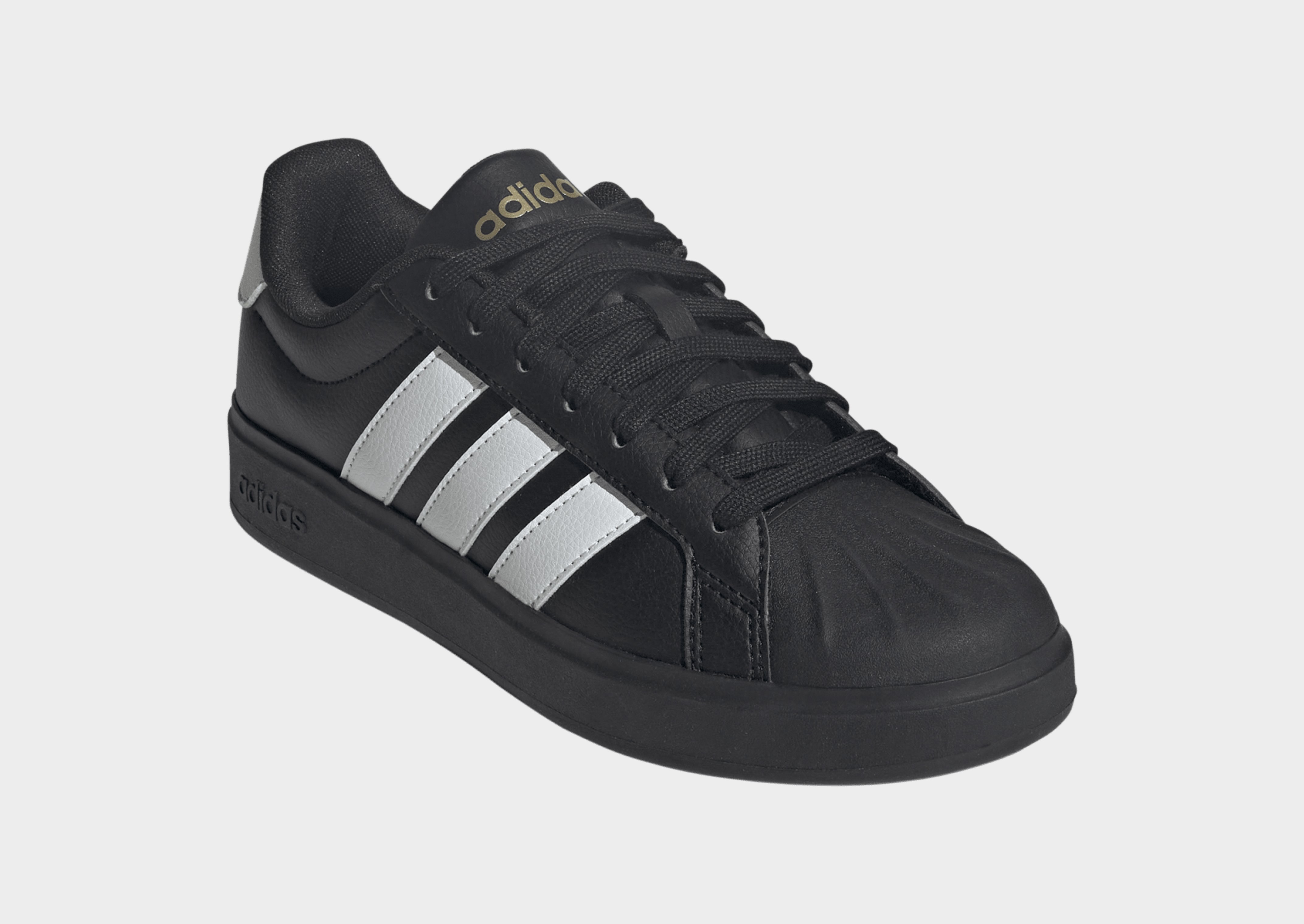 adidas Streettalk