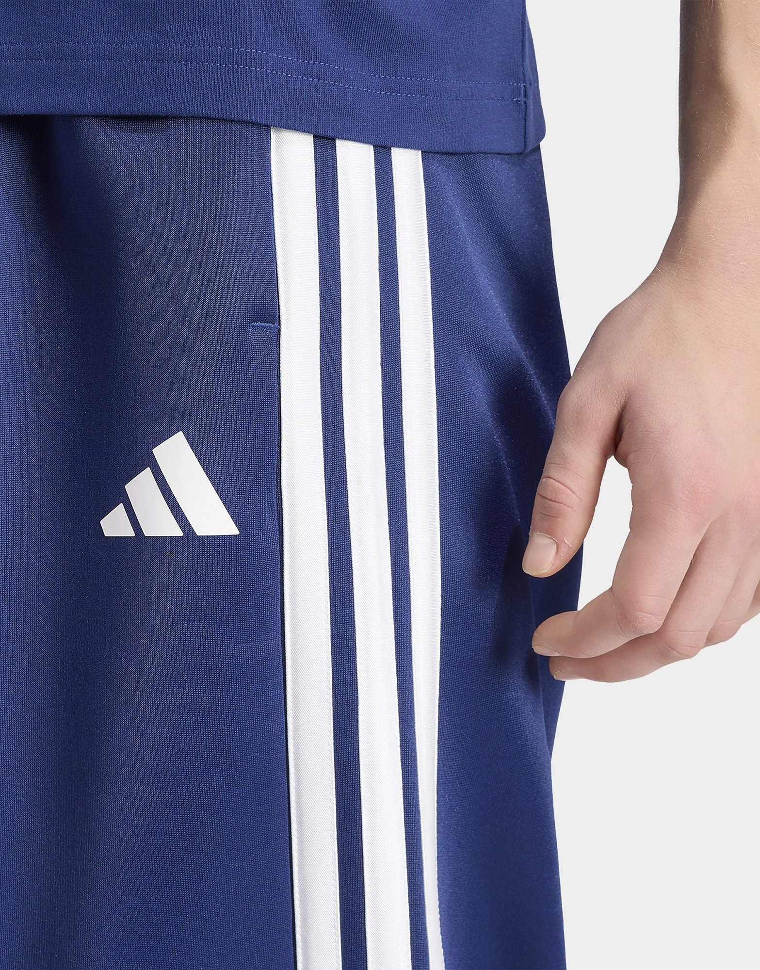 adidas Stadium Loose Hose, Offener Saum