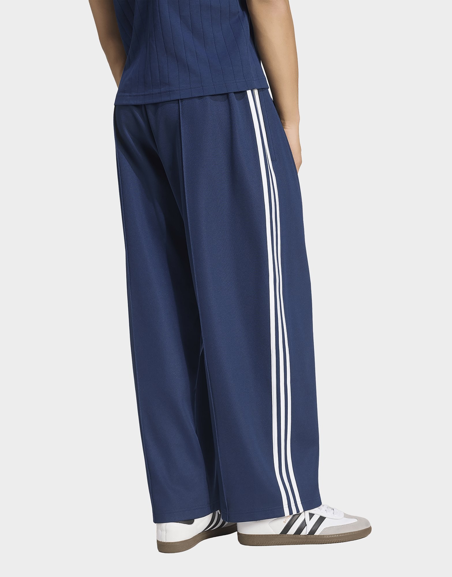 adidas Oversize Trainingshose
