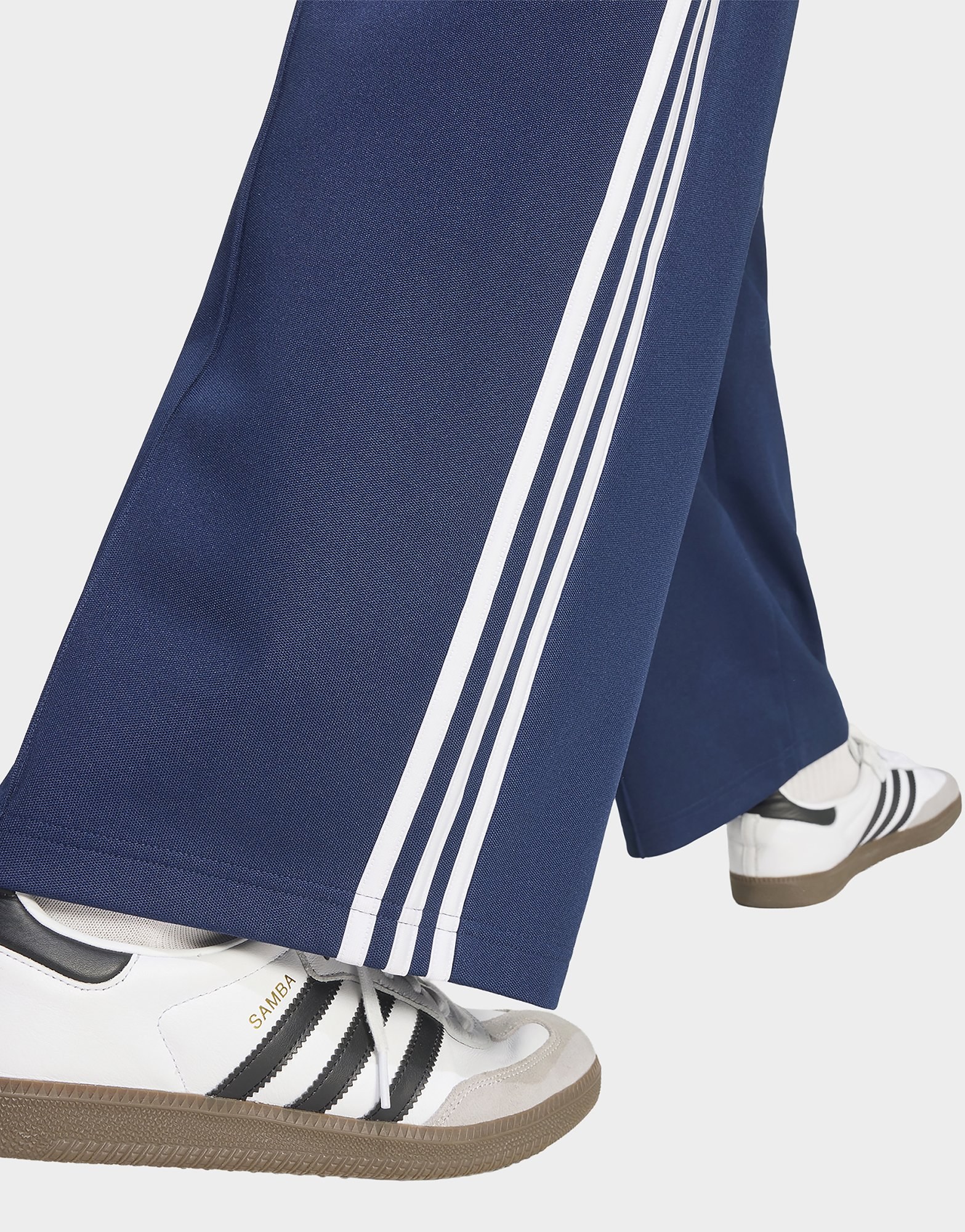 adidas Oversize Trainingshose