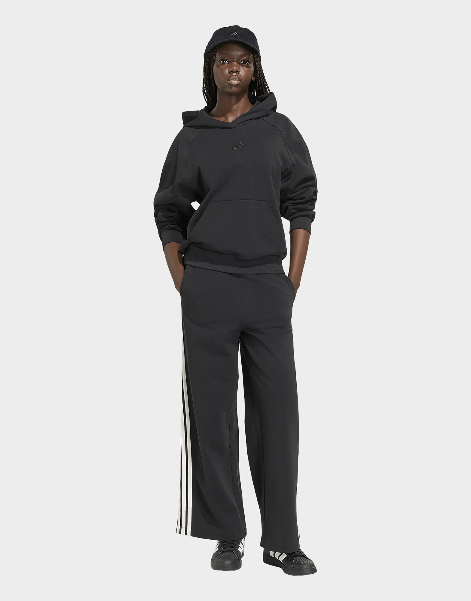 adidas KIT 3-Streifen Hose, weit geschnitten