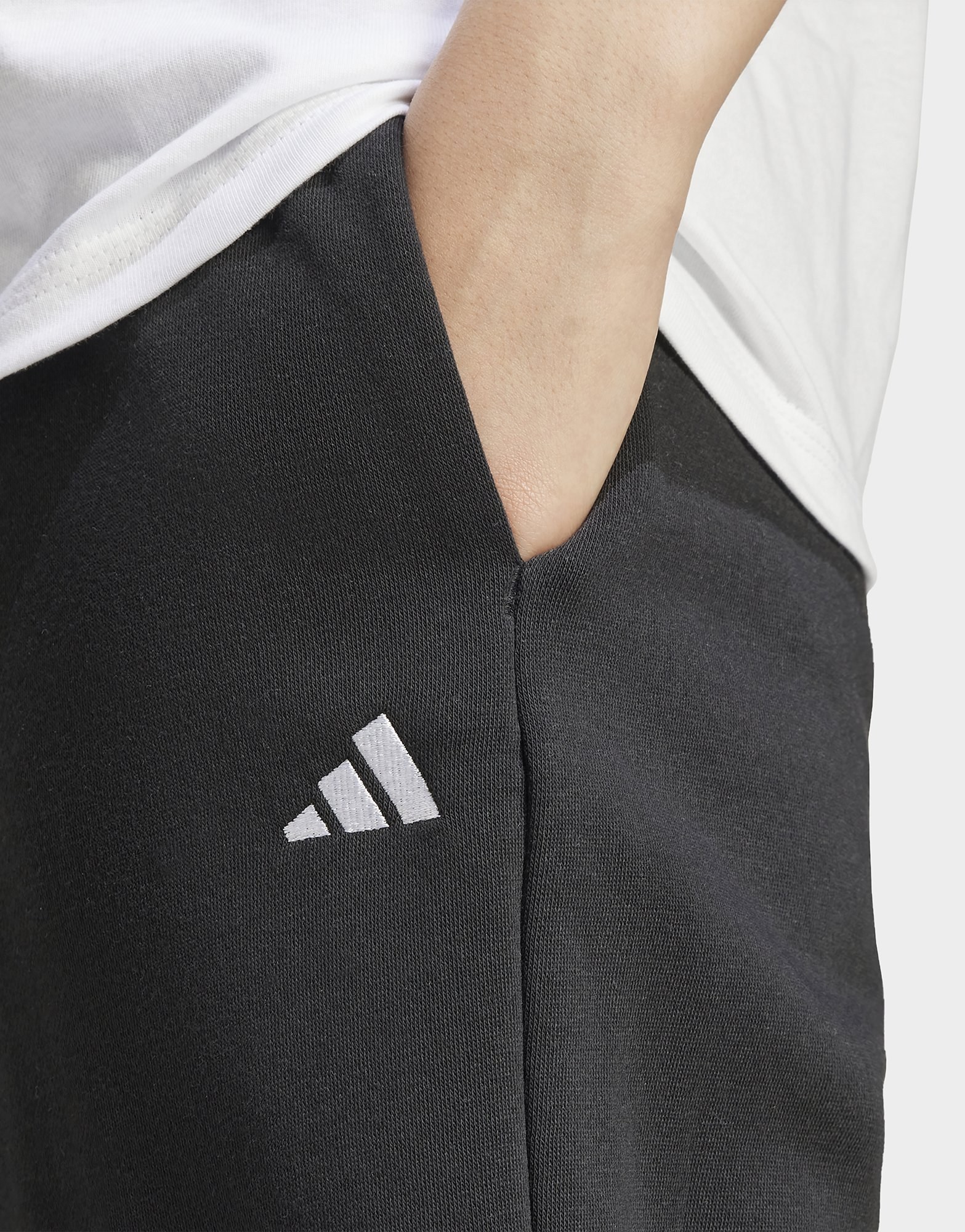adidas Essentials Small Logo Feel Cozy Open-hem Hose