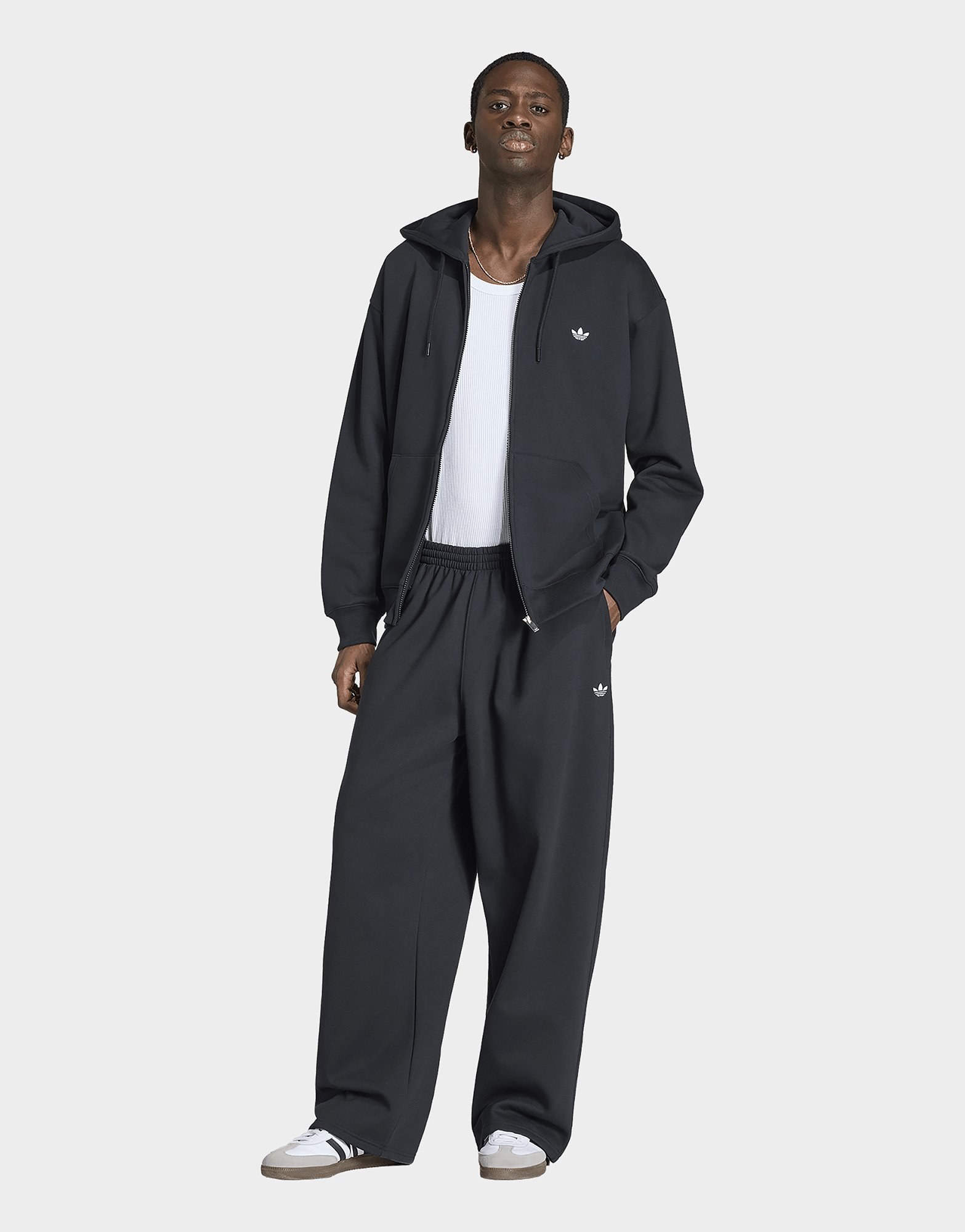 adidas TREFOIL ESSENTIALS HOODIE, LOCKER GESCHNITTEN, MIT DURCHGEHENDEM REISSVERSCHLUSS