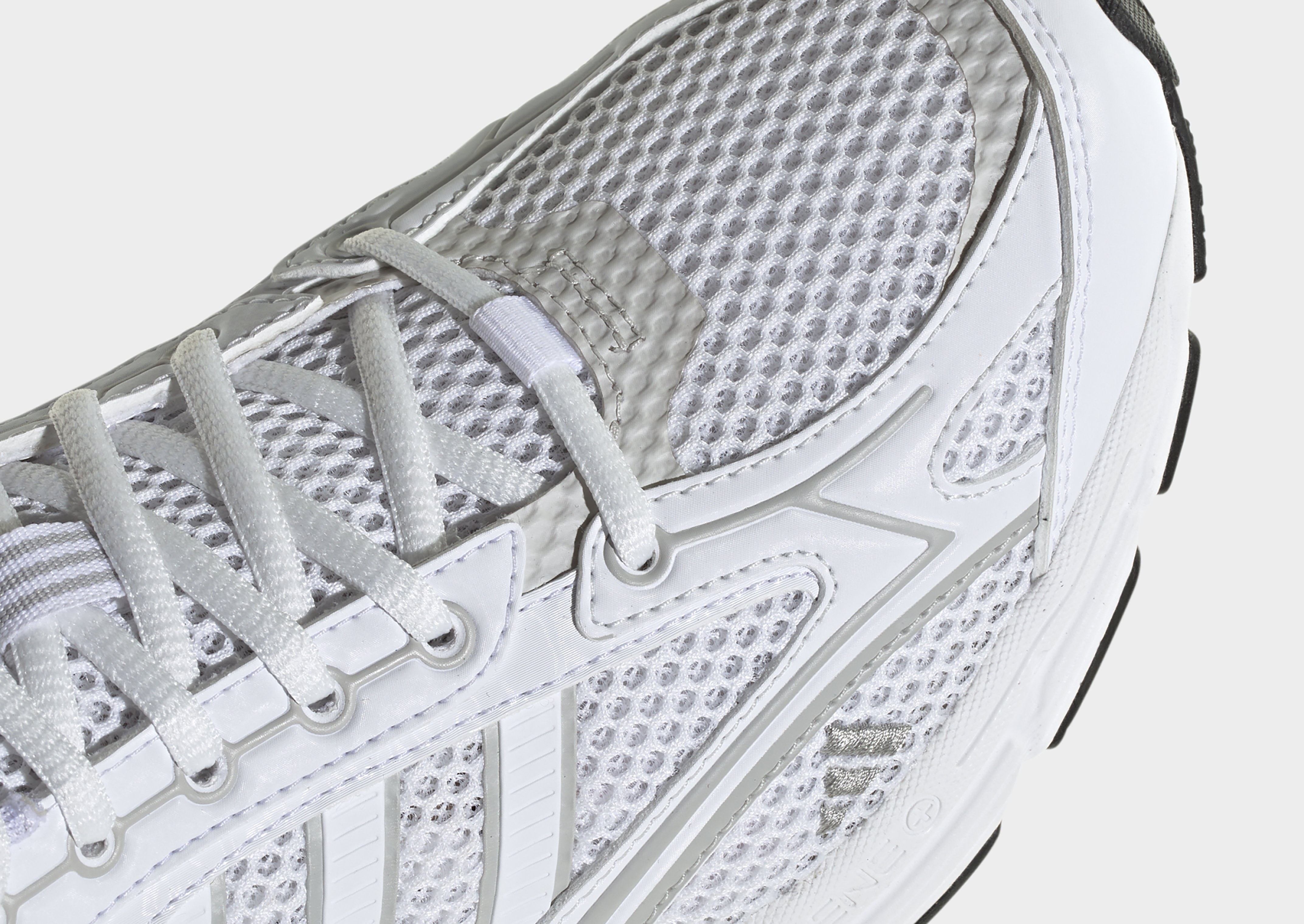 adidas Spiritain 2000 Turnschuh