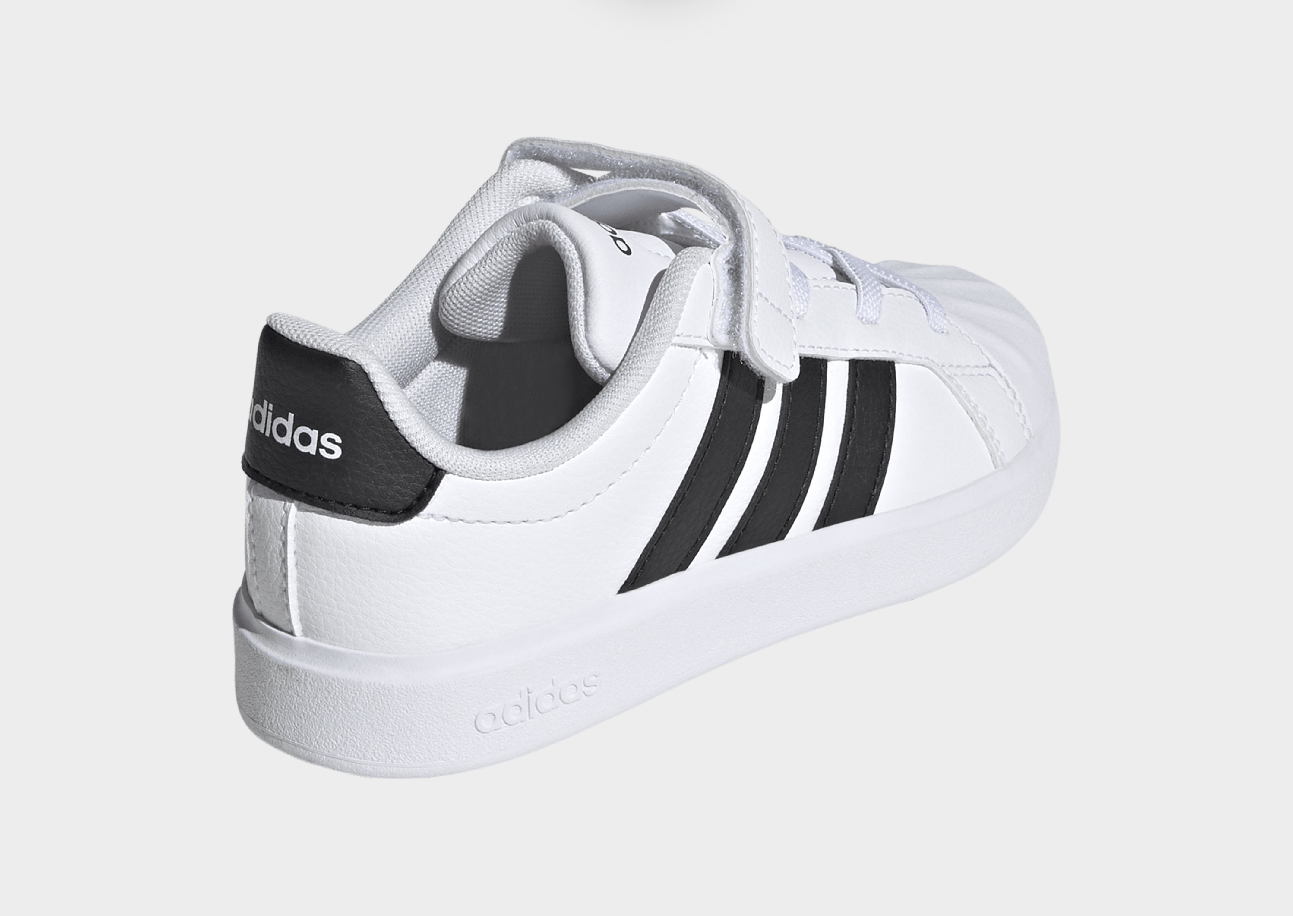 adidas Streettalk