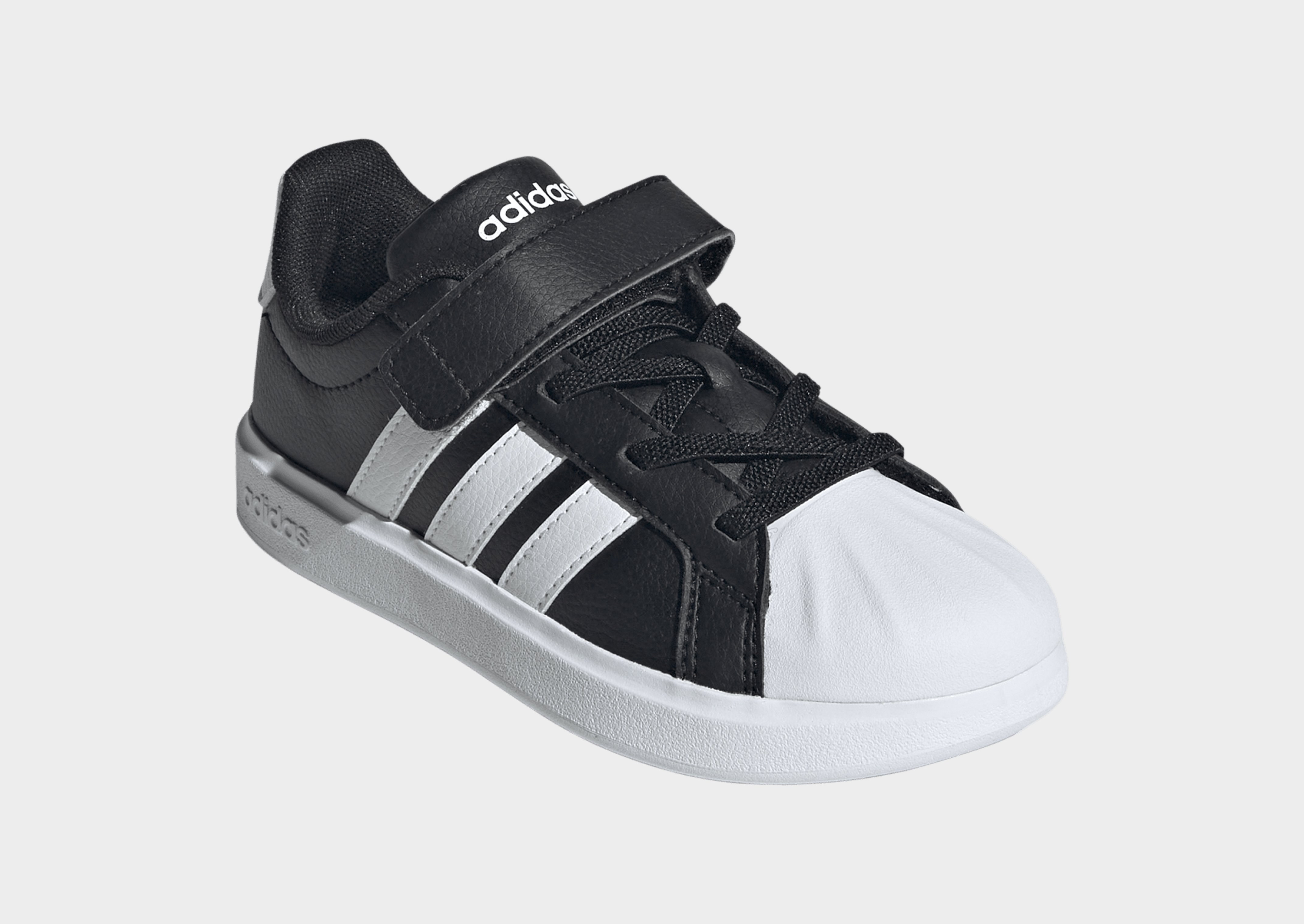 adidas Streettalk