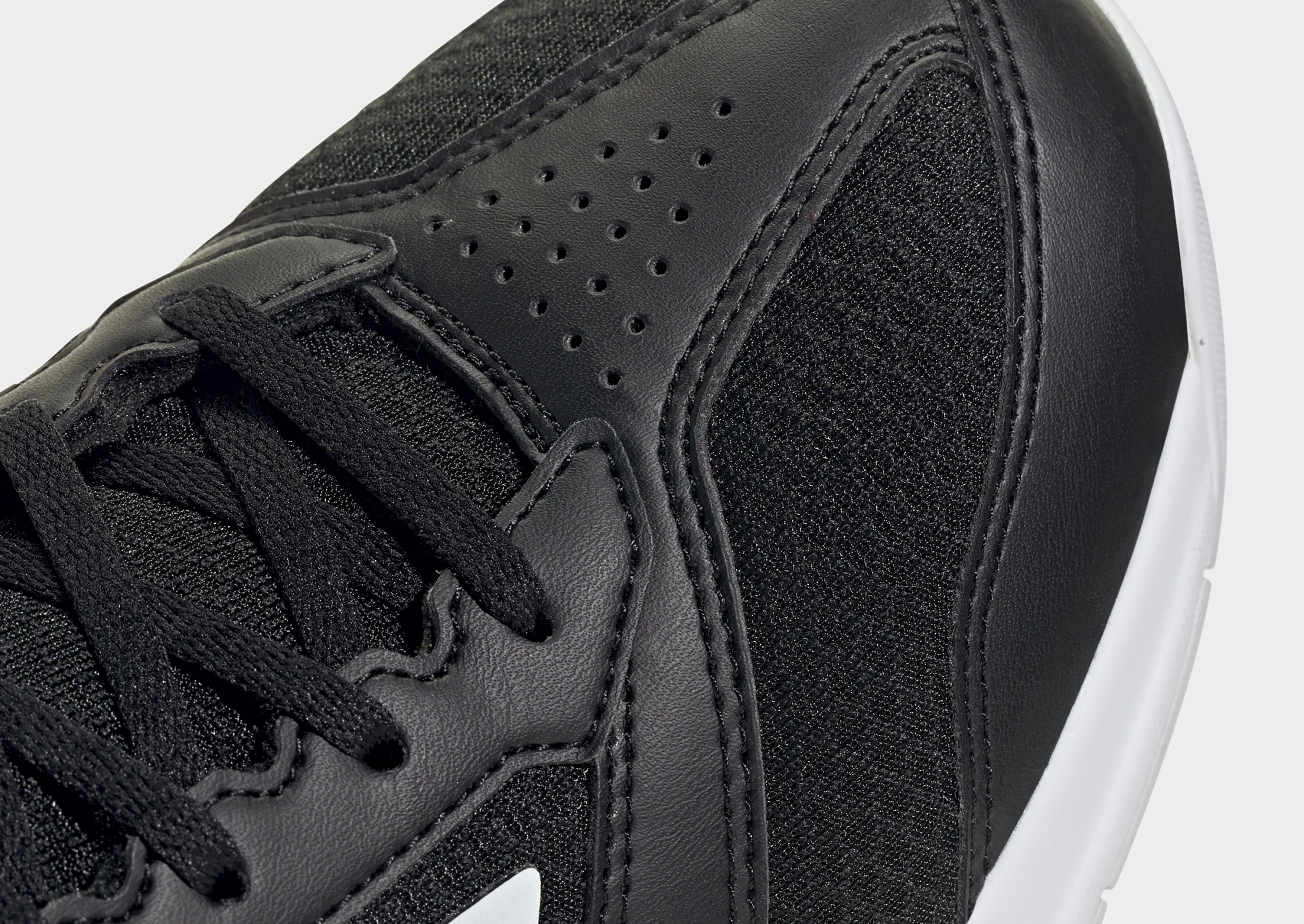 adidas Ligra 8 Indoor Schuh