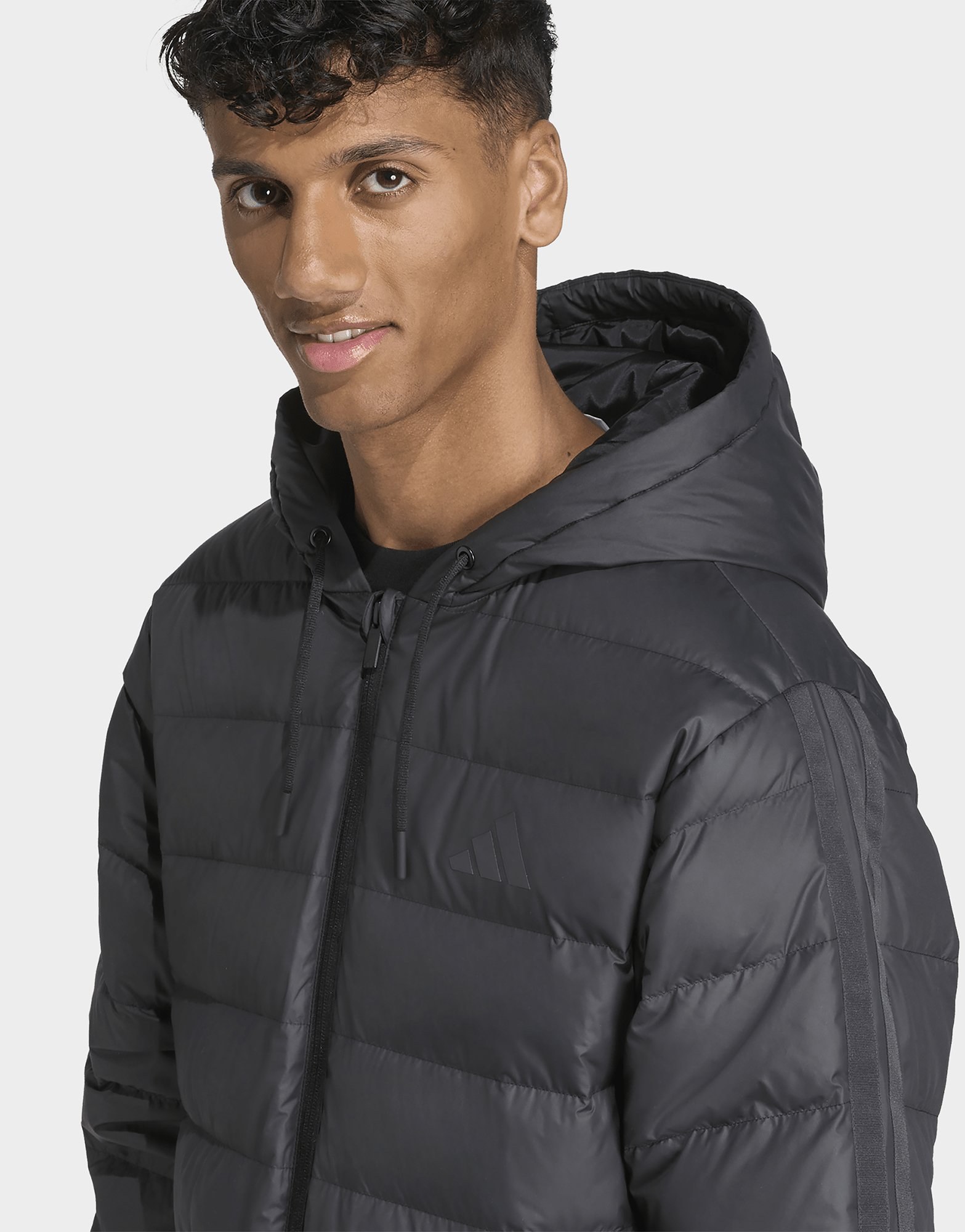 adidas Essentials CLIMAWARM 3-Streifen Light Daunenparka mit Kapuze