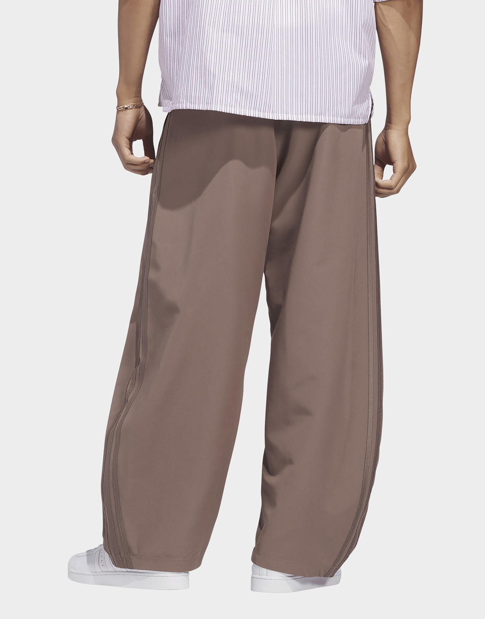 adidas Originals Gewebte Hose, Barrel Design