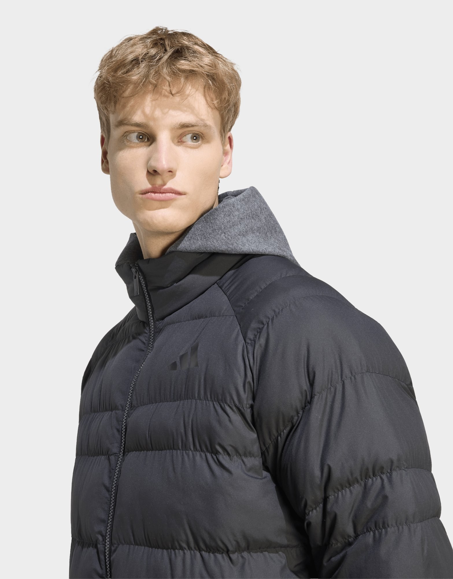 adidas Essentials Isolationsjacke, Verstaubar