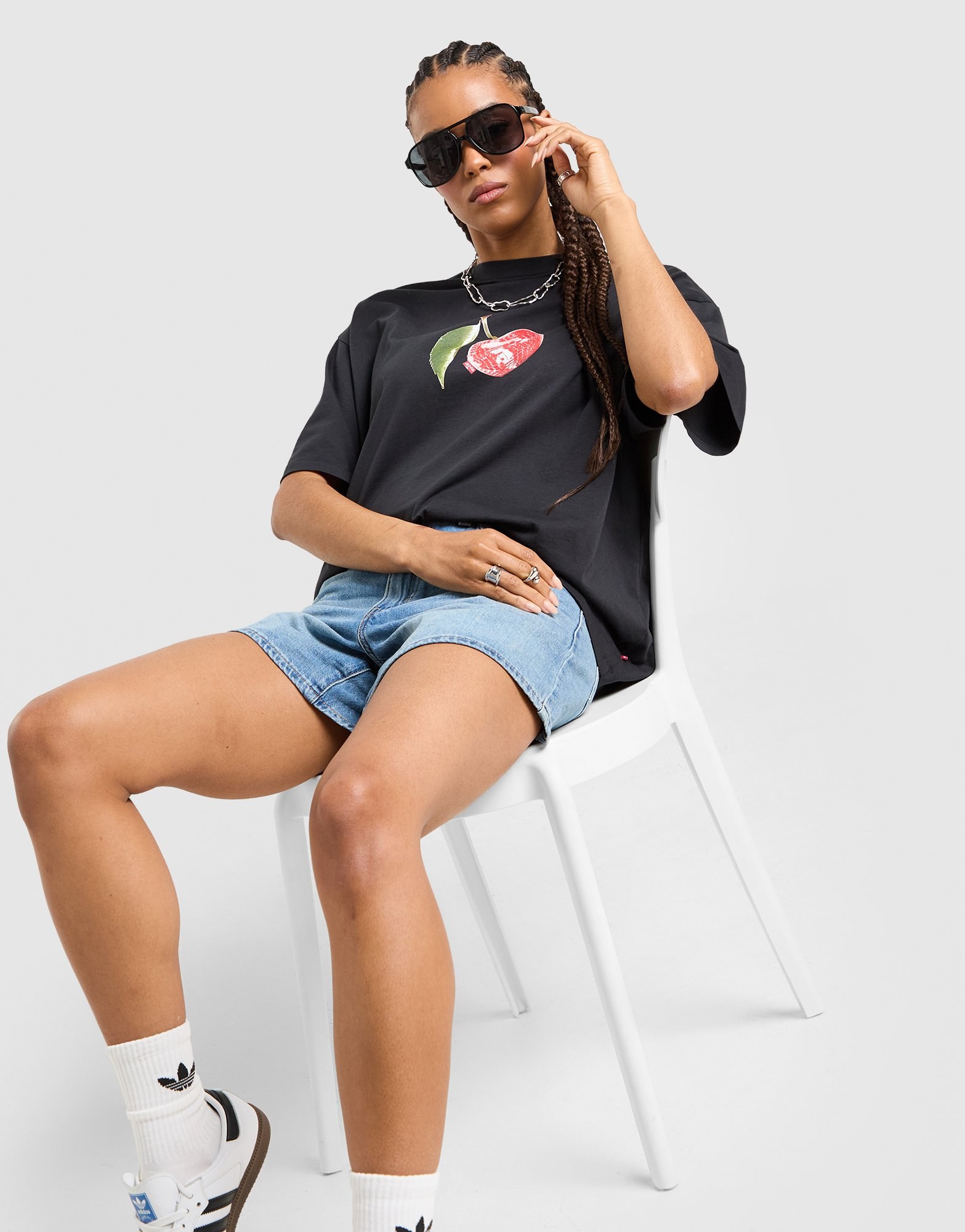 LEVI'S Cinch Shorts