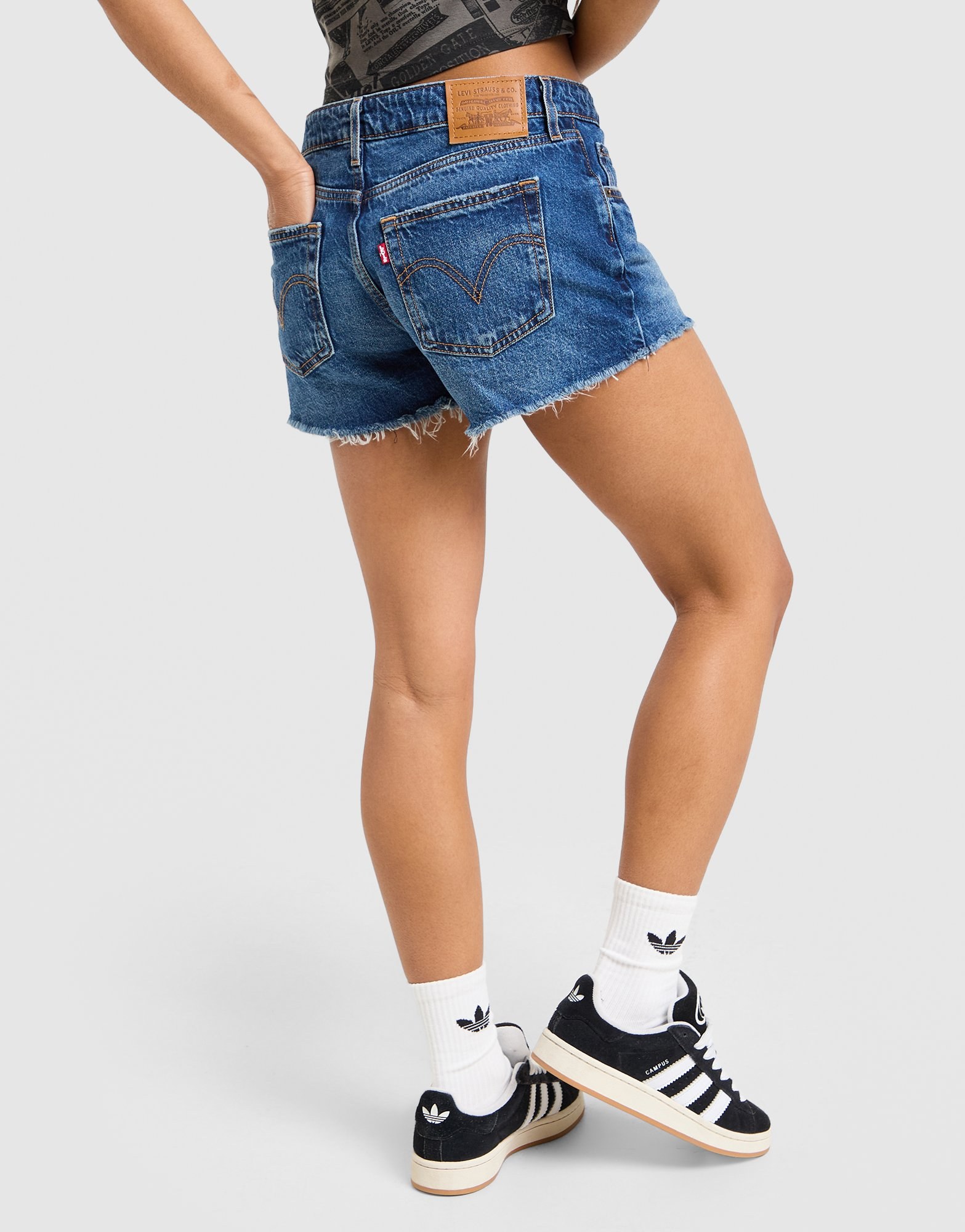 LEVI'S Low Shorts
