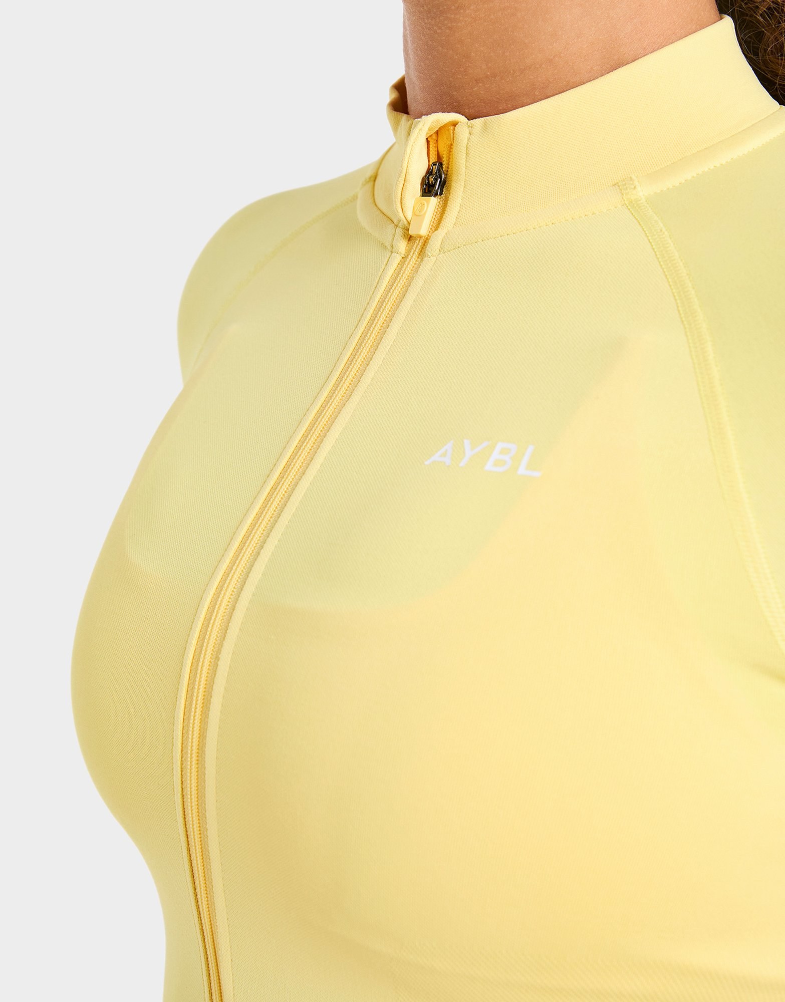 AYBL Enhance Full-Zip Seamless Oberteil