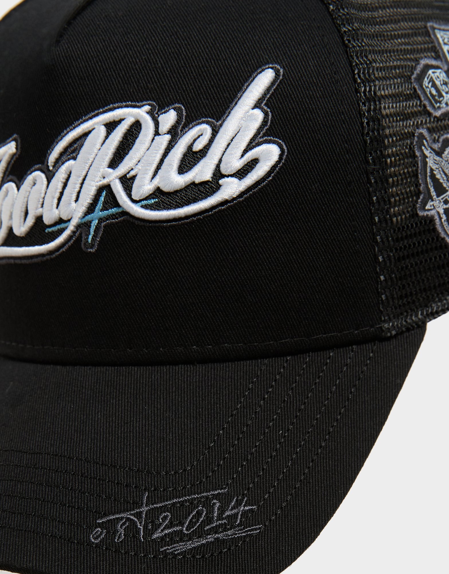 Hoodrich Relic Trucker Cap