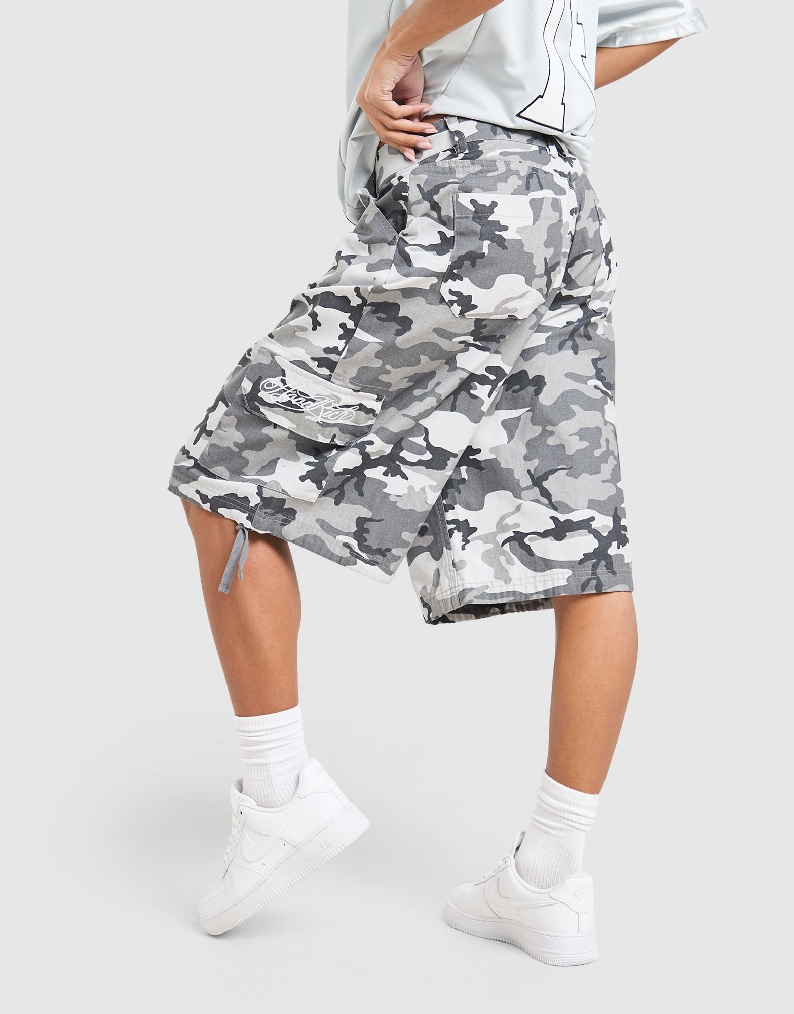 Hoodrich Field Camo Jorts
