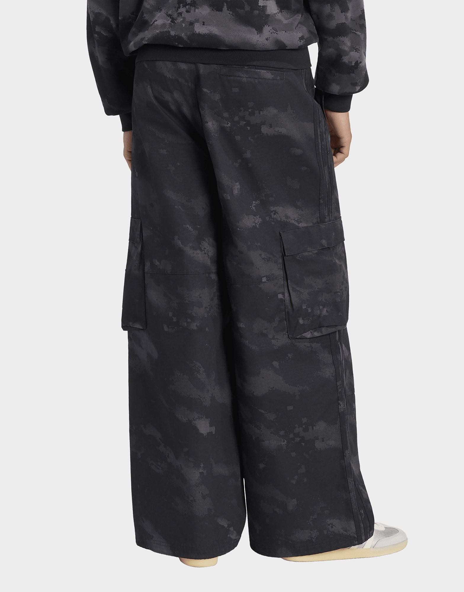 adidas Camo Hose