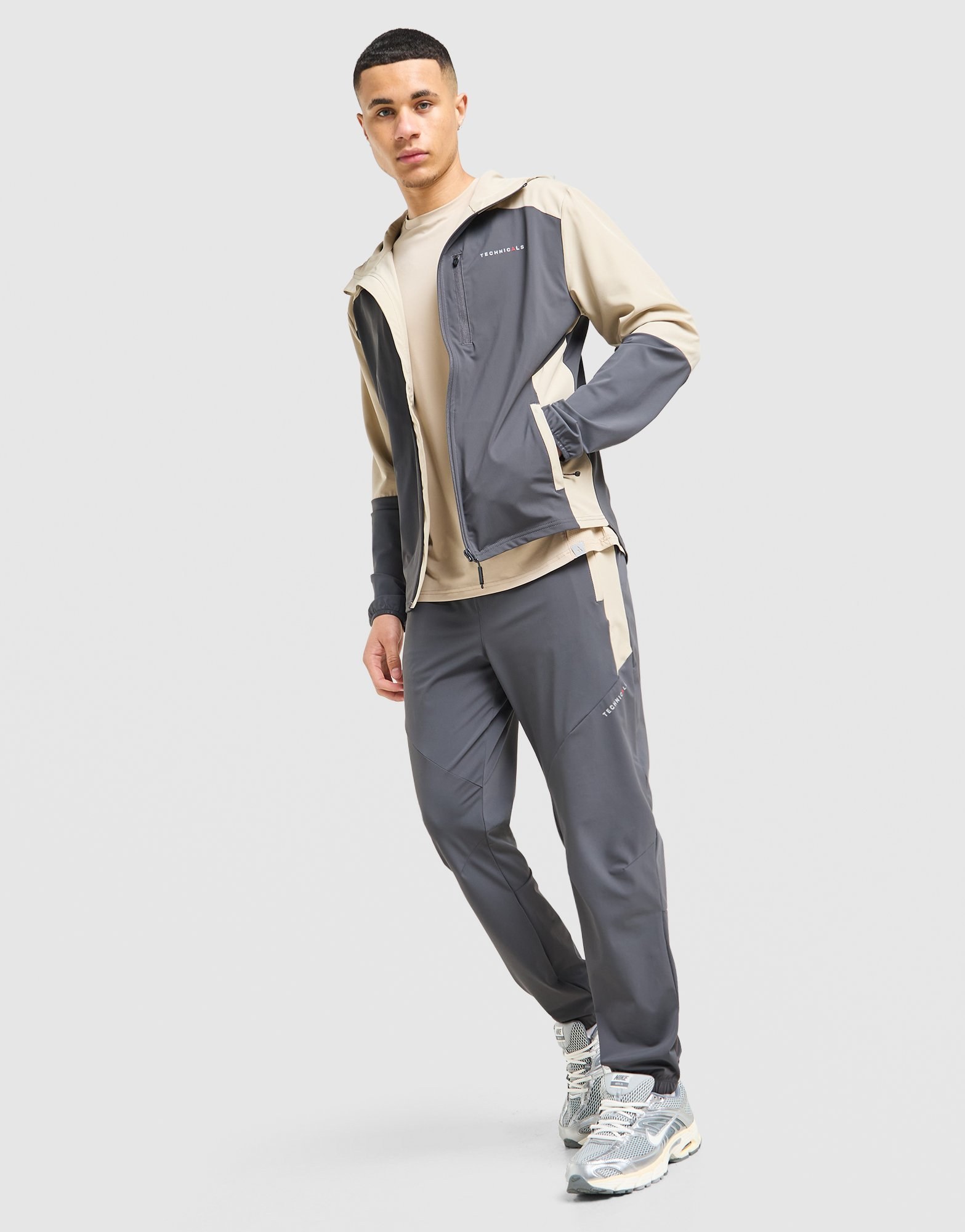 Technicals Isacc Jacke