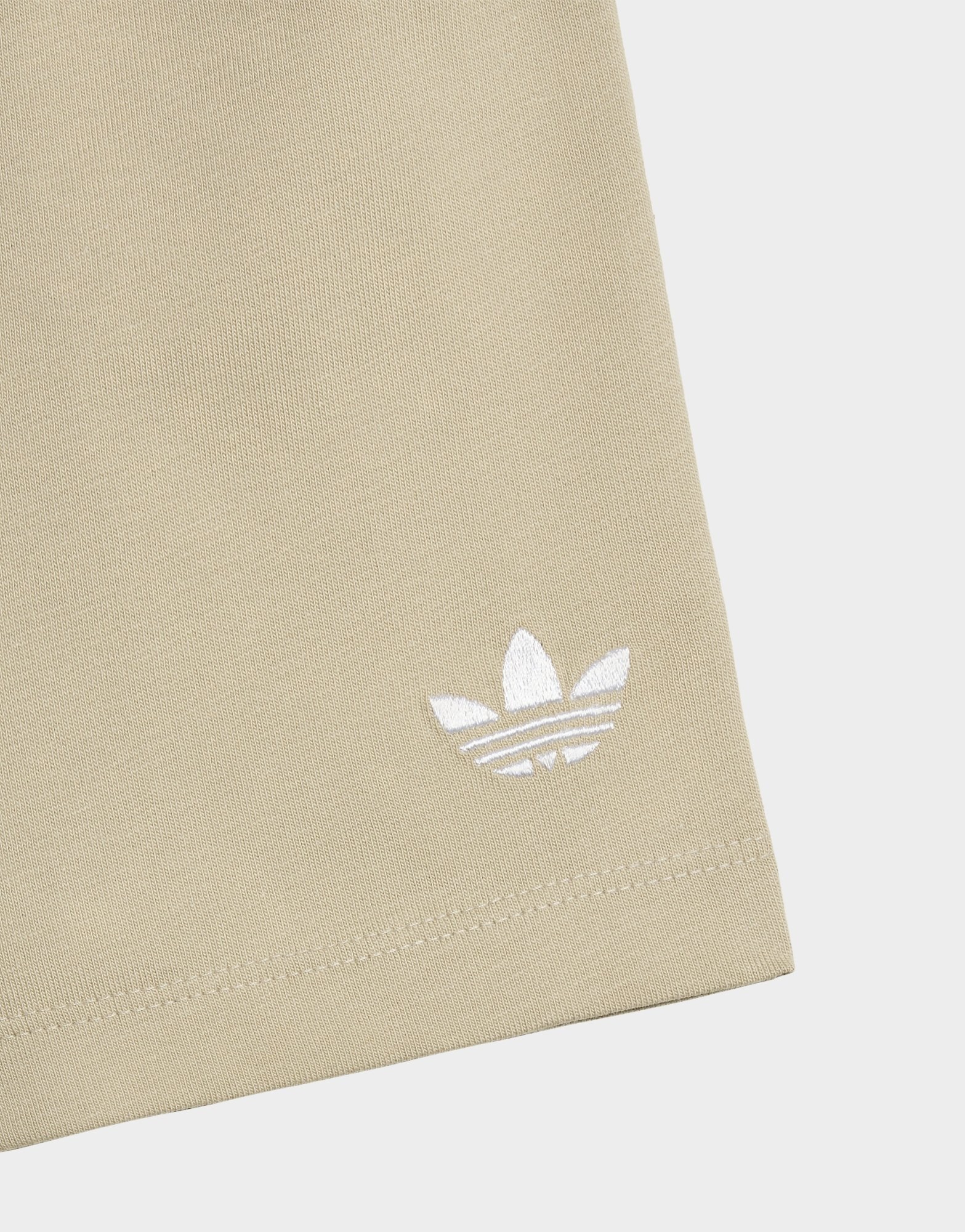 adidas Set Aus Shorts Und T-shirt