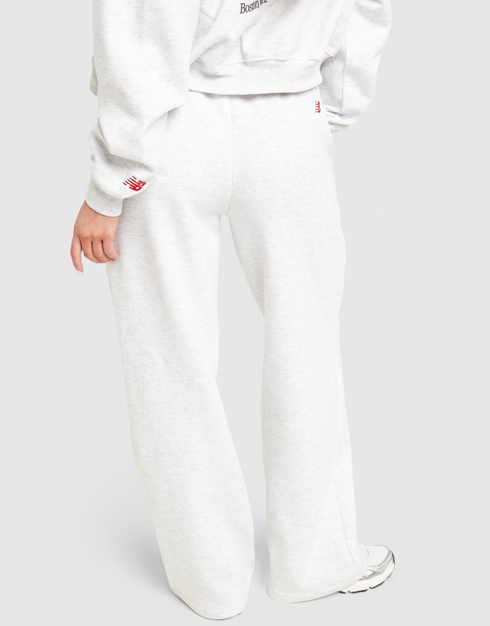 New Balance Chrome Wide Leg Jogginghose
