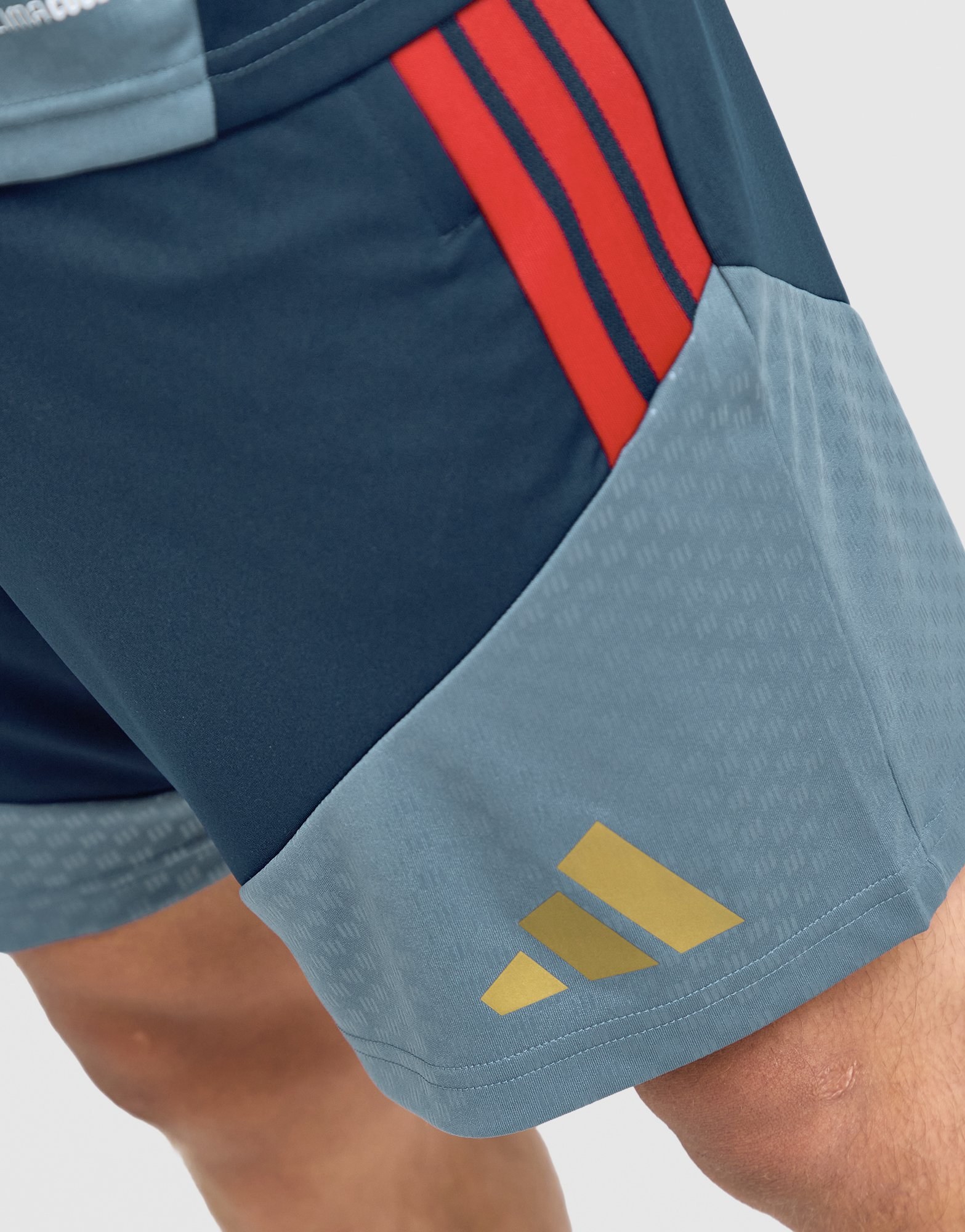 adidas FC Bayern Munich 2026/27 Training Shorts