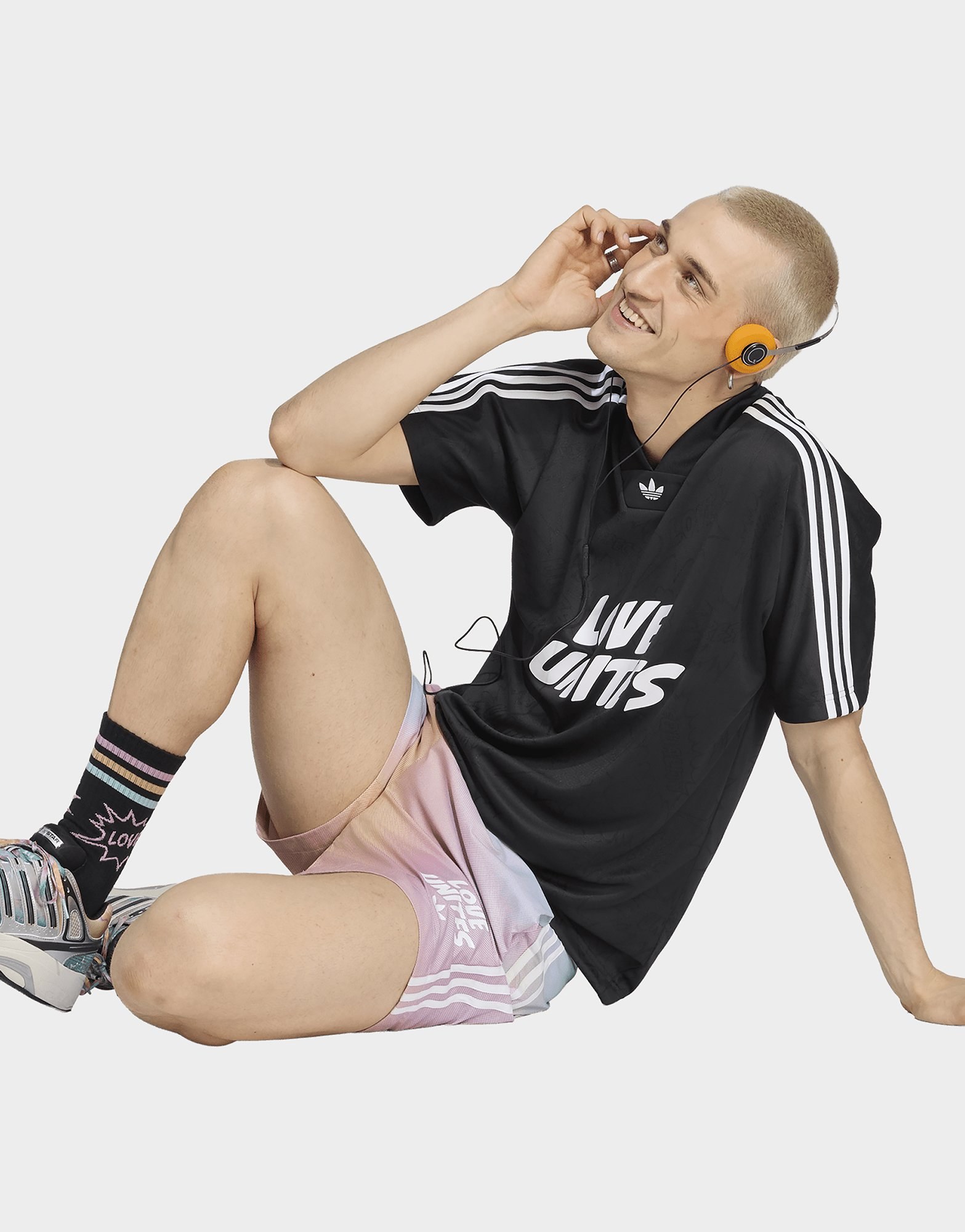 adidas Love Unites Aop Shorts, Wasserdicht