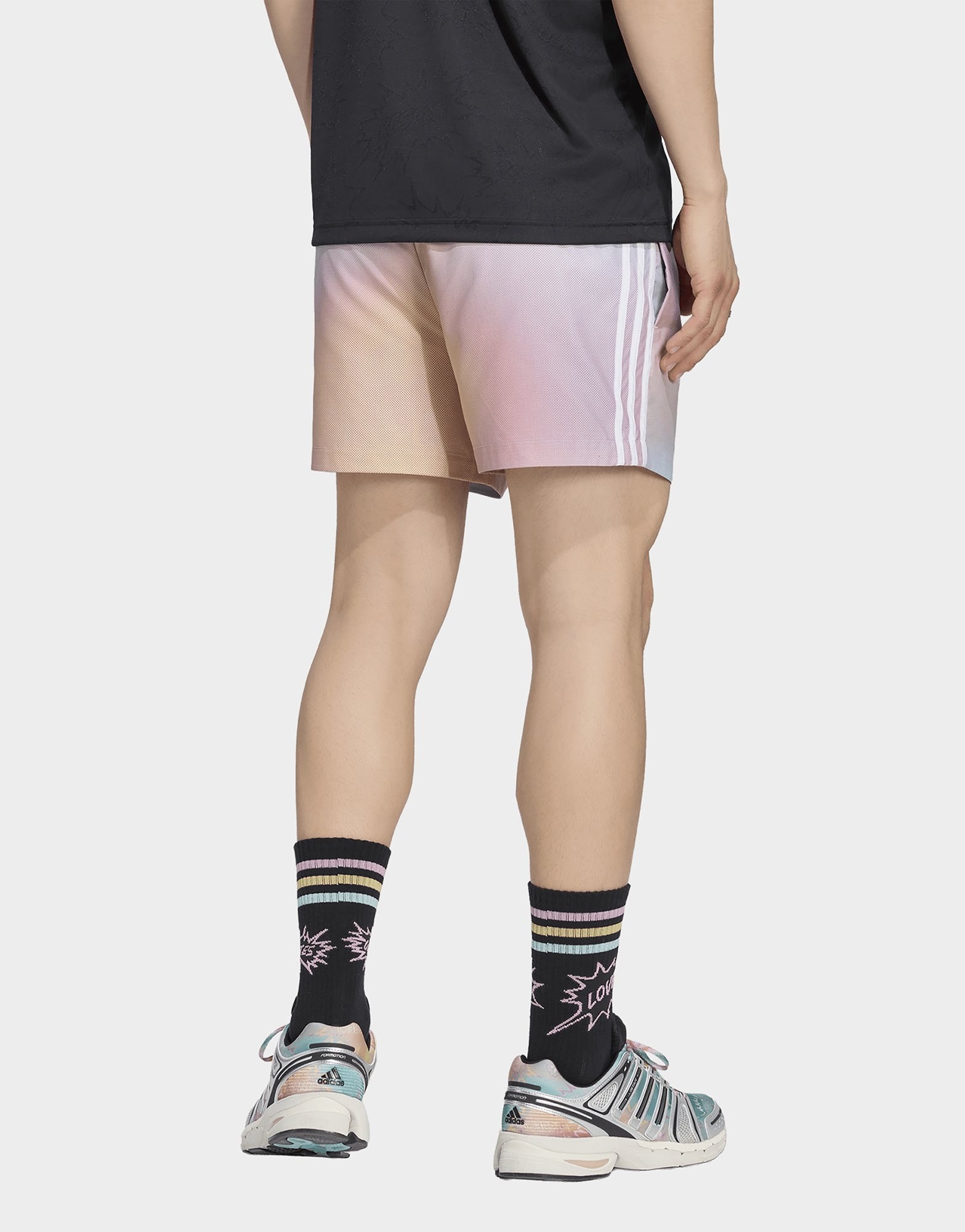 adidas Love Unites Aop Shorts, Wasserdicht