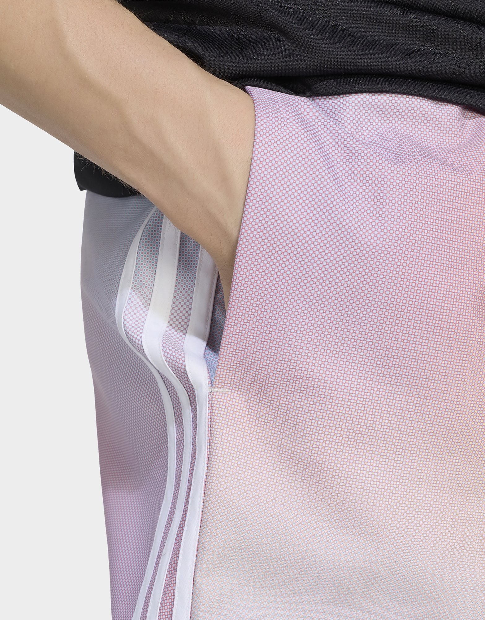 adidas Love Unites Aop Shorts, Wasserdicht