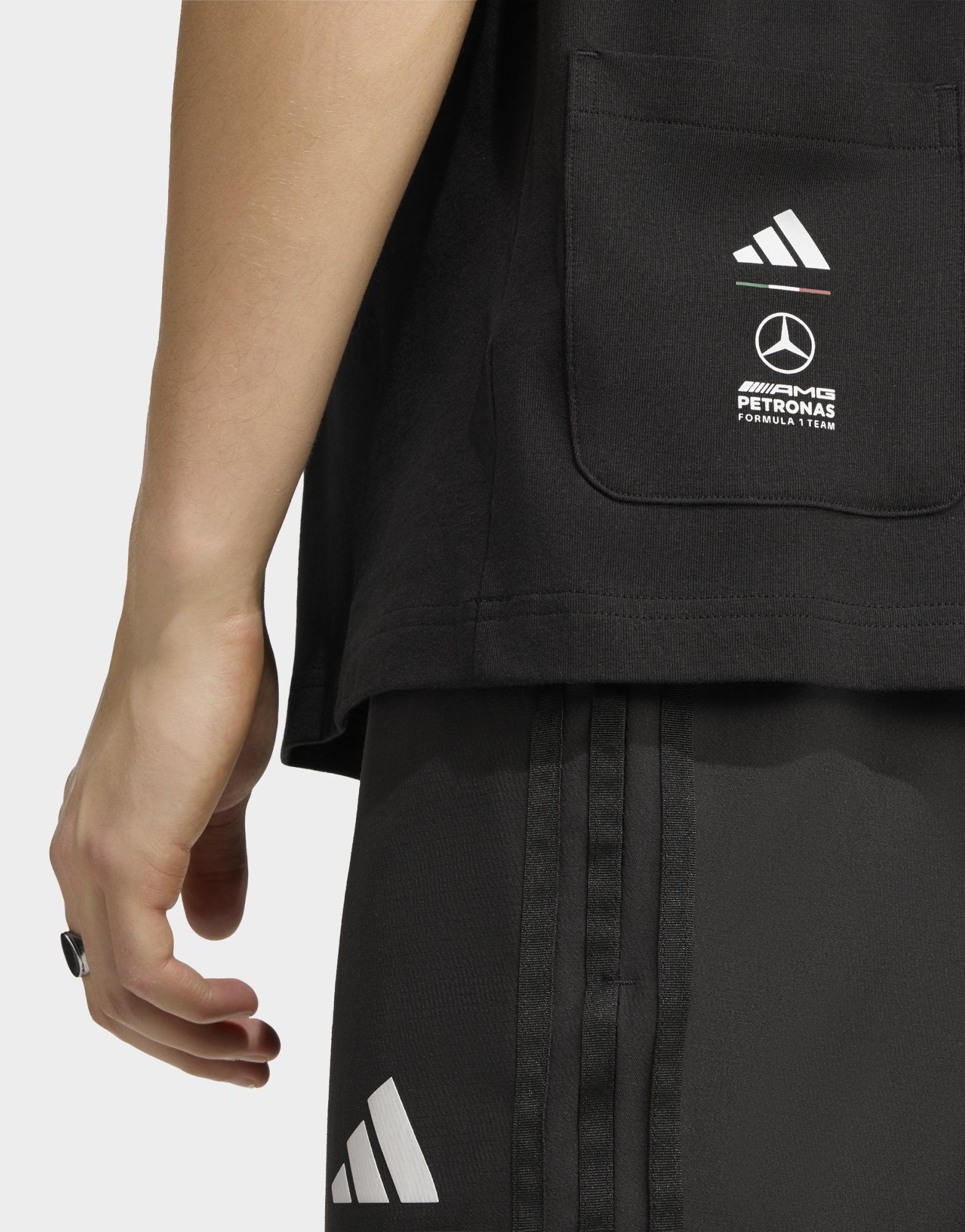 adidas Mercedes - AMG Petronas Formula 1 Team Giro Di Mercedes T-shirt