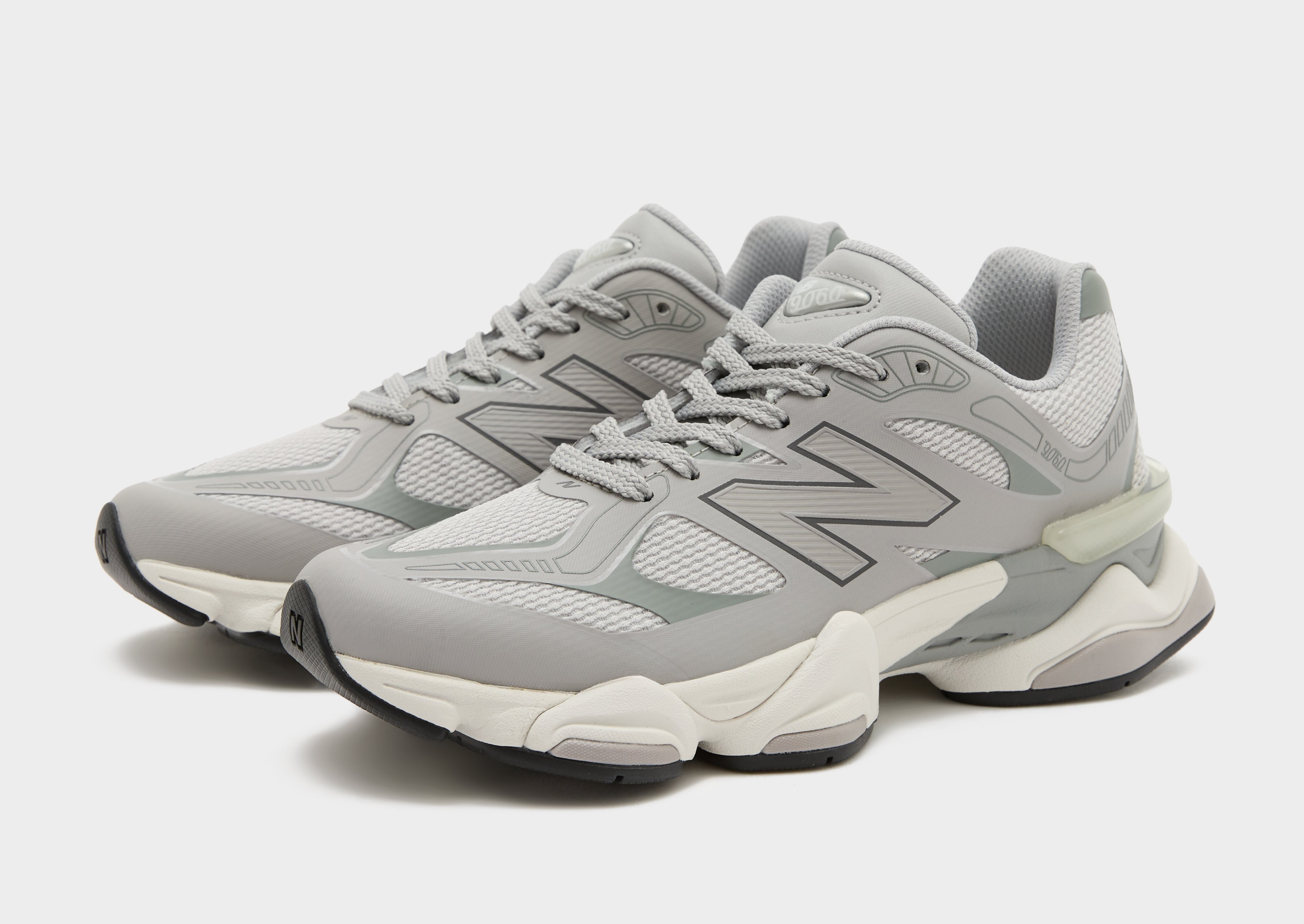 New Balance 9060 Damen