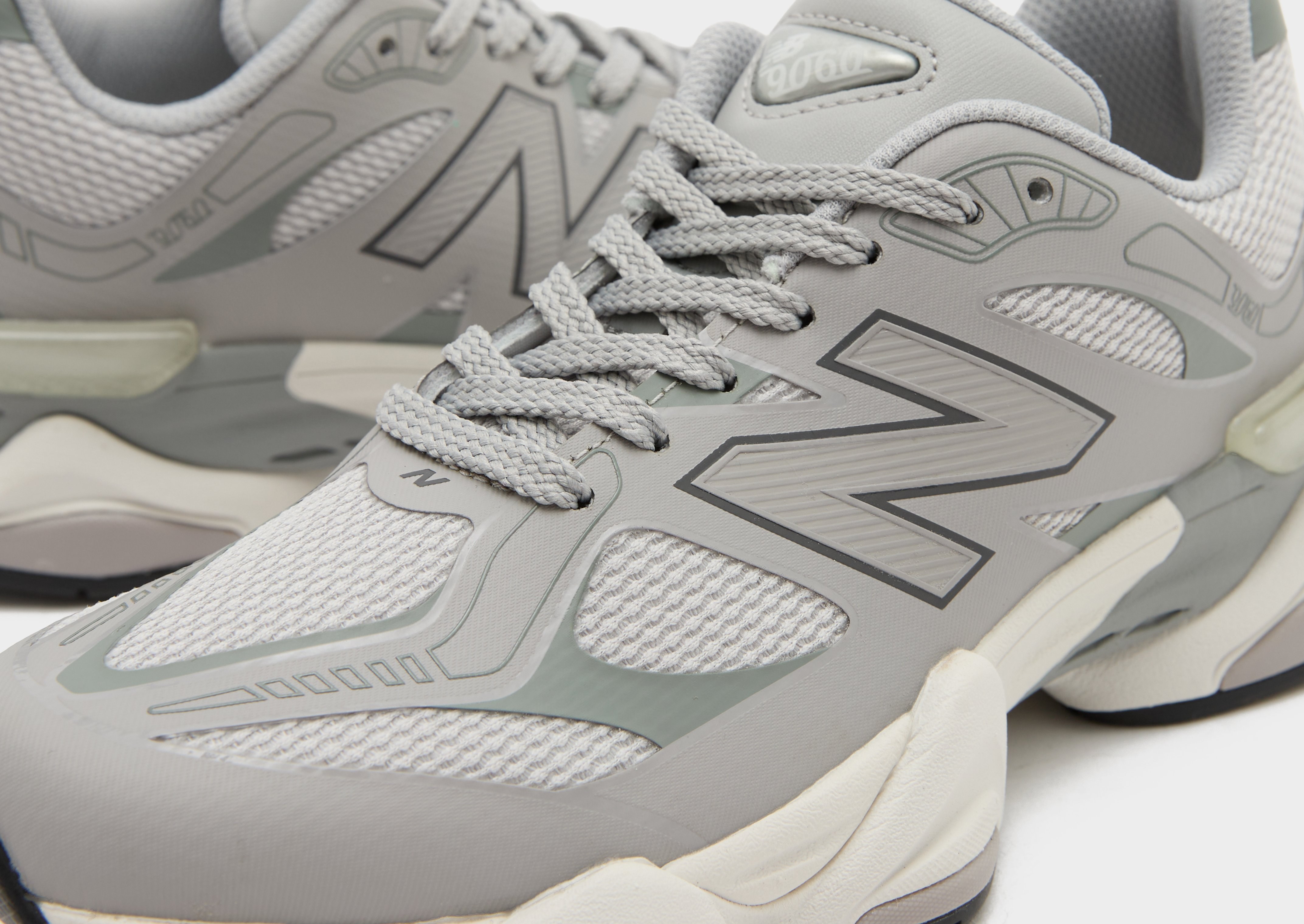 New Balance 9060 Damen